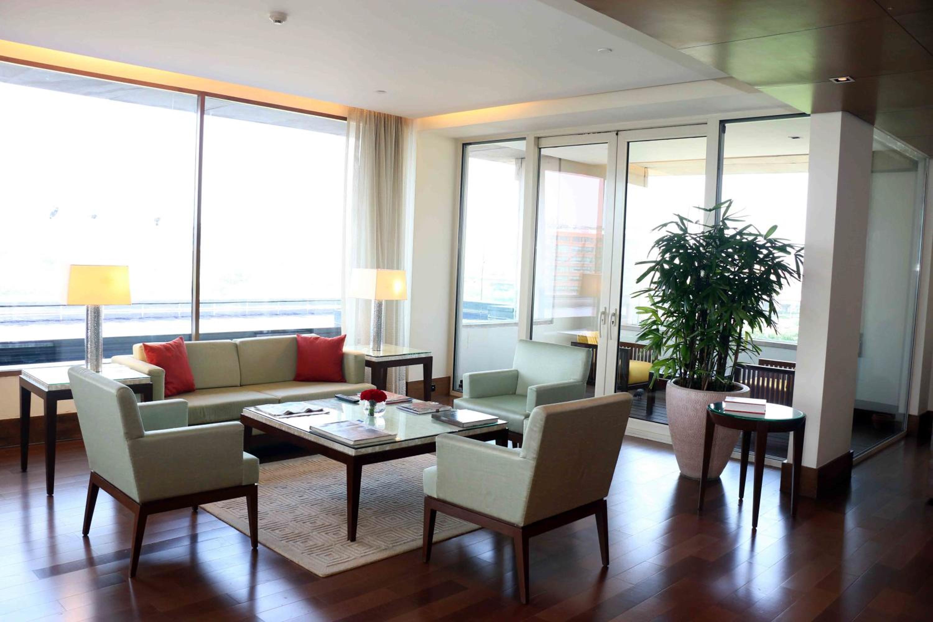 Residential Suite with two way airport transfers Residential Suite with two way airport transfers