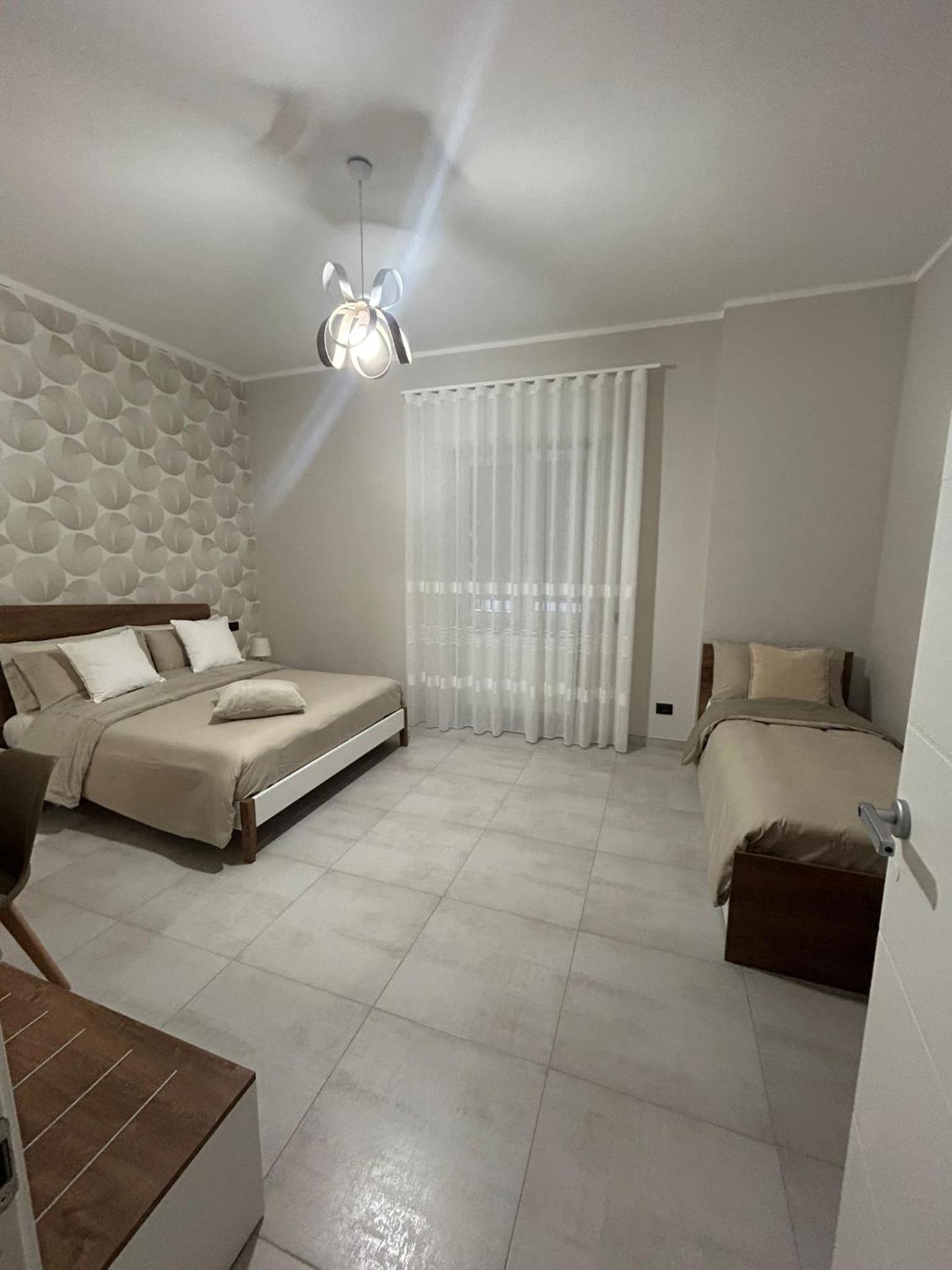 Deluxe Triple Room photo 2