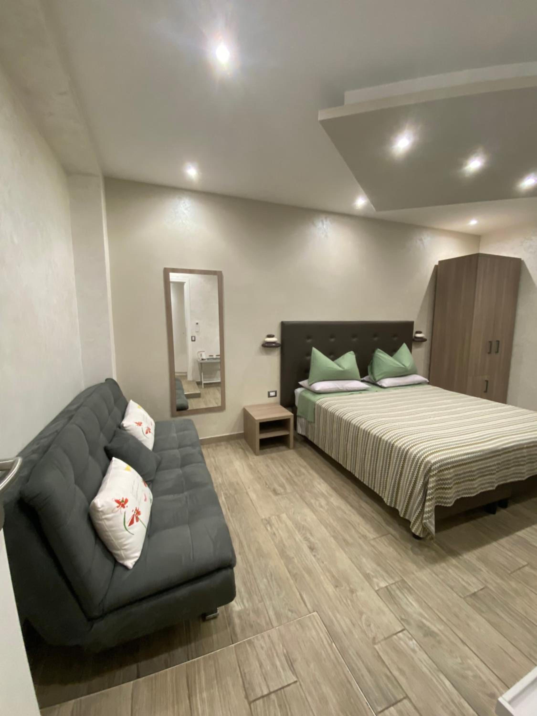 Comfort Triple Room