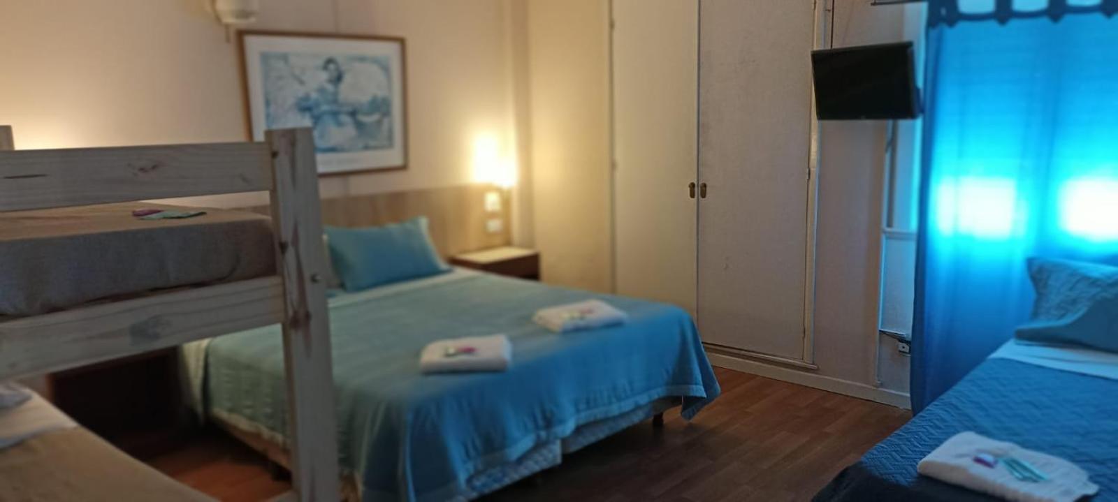 Quadruple Room with Private Bathroom