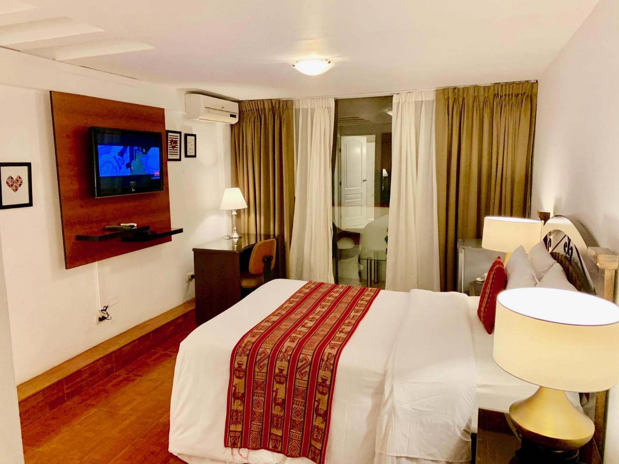 Double Room - Photo 4