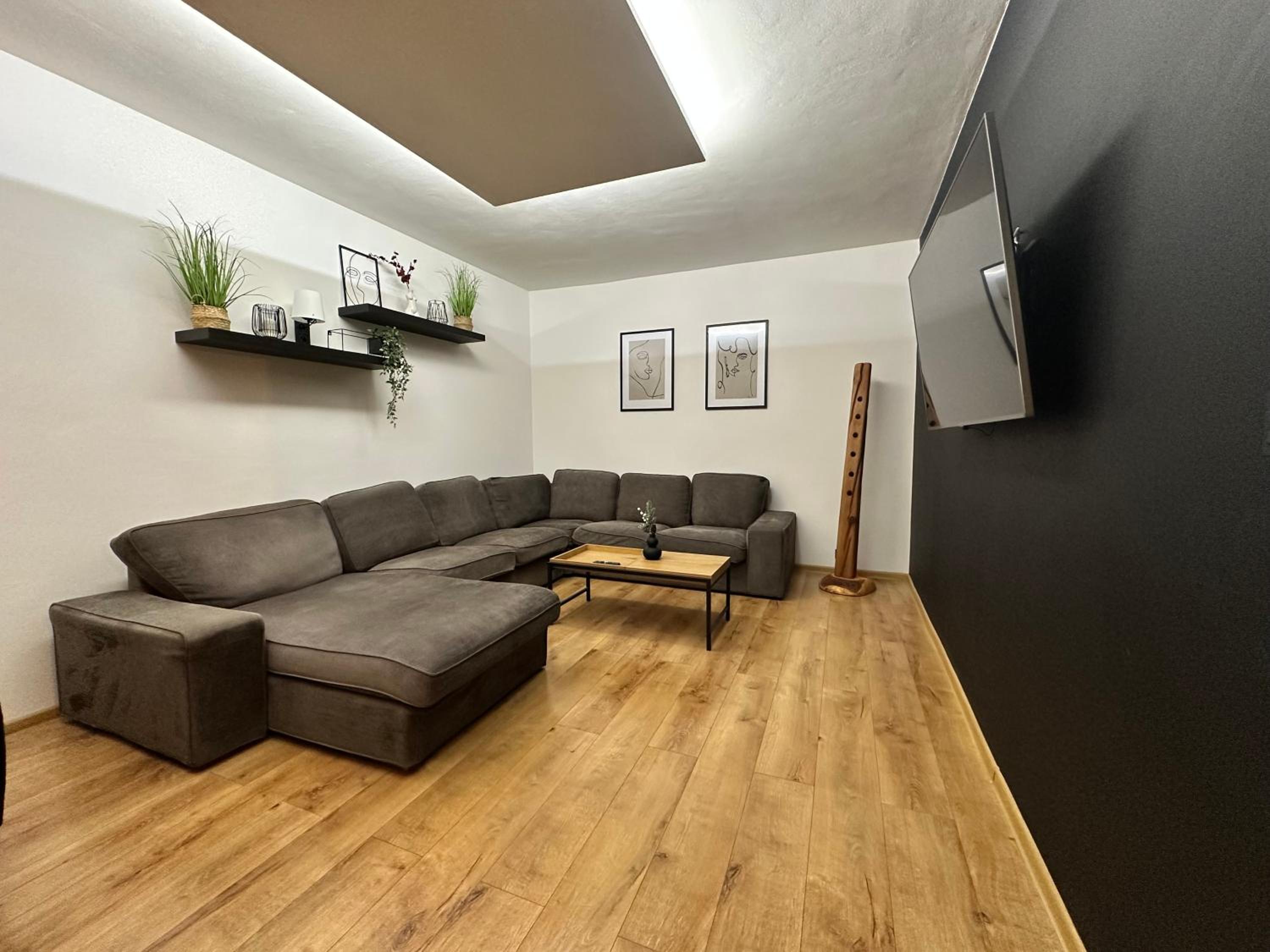 Three-Bedroom Apartment photo 1