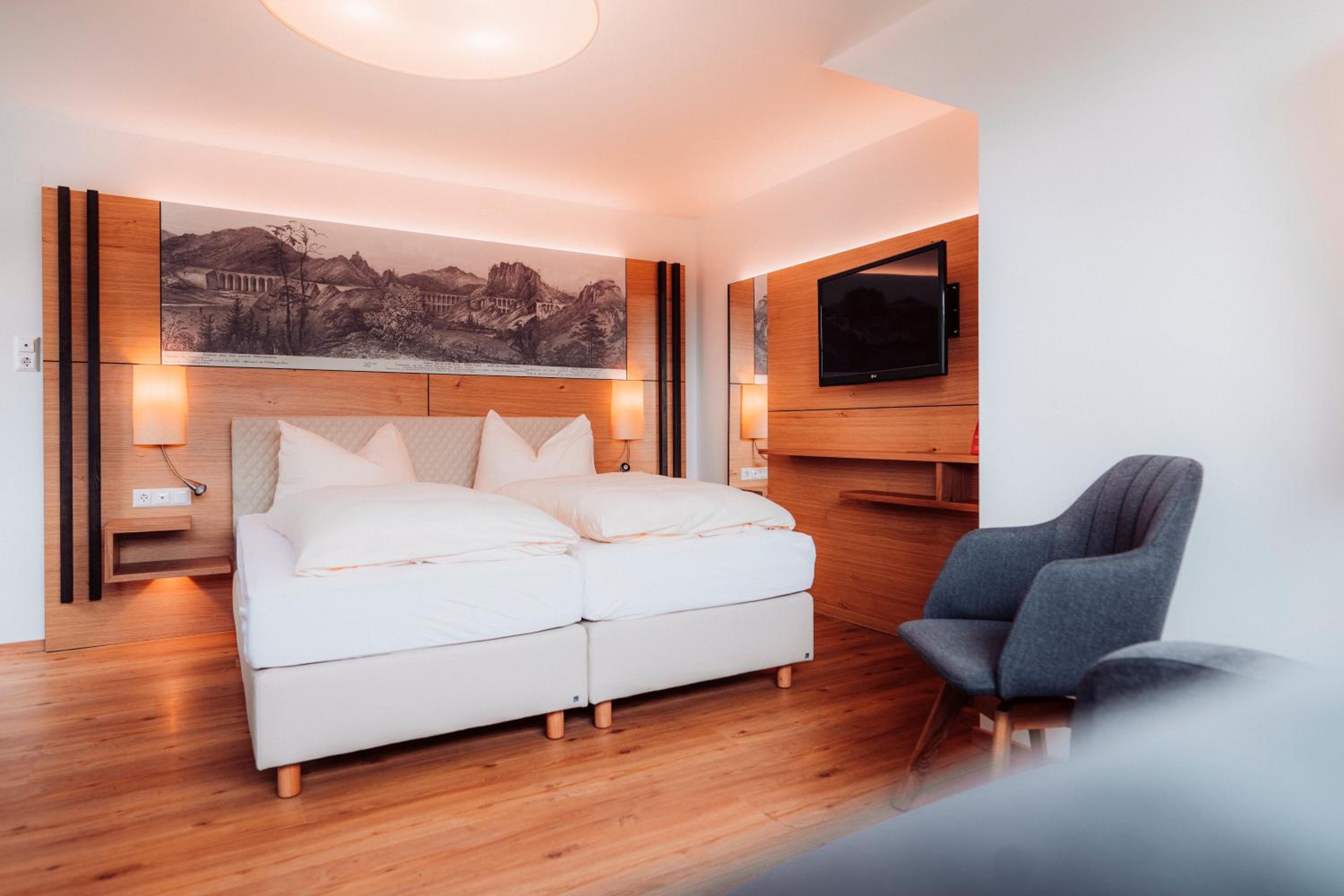 Double Room with Balcony or Terrace - Photo 3