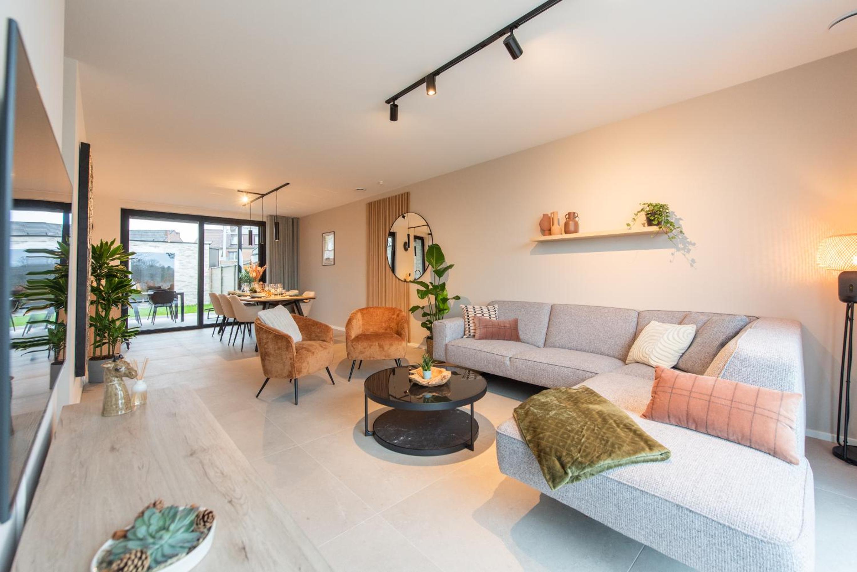 Three-Bedroom House photo 1