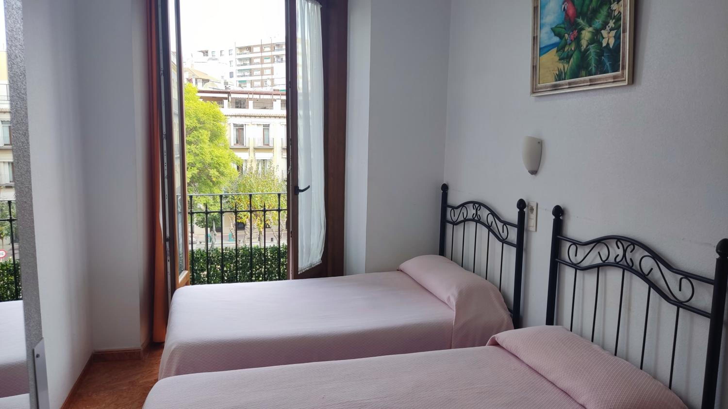Double or Twin Room photo 3