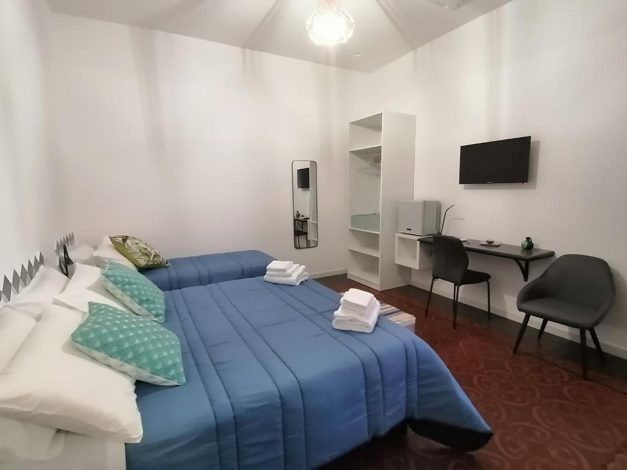 Camera Tripla con bagno privato