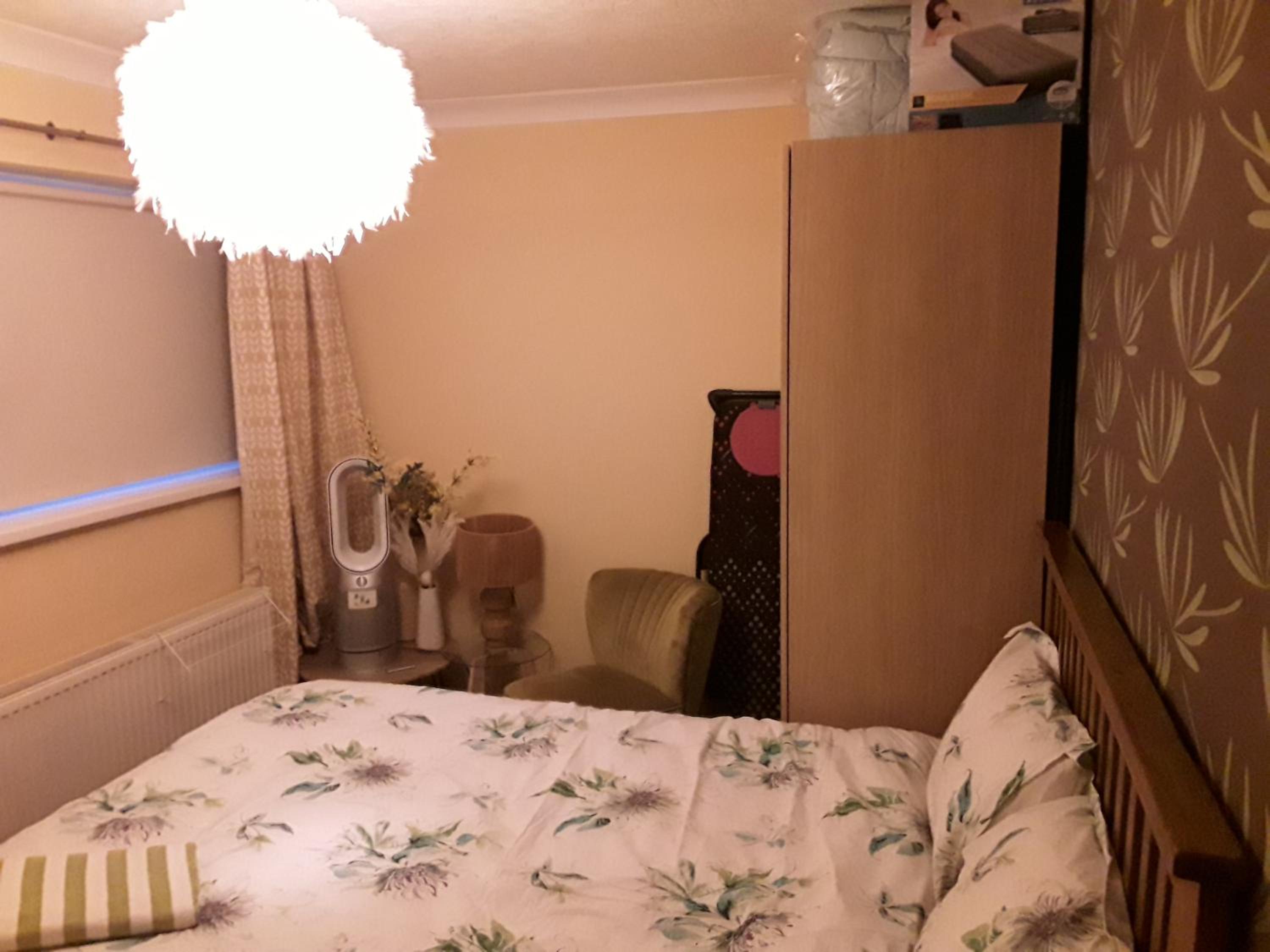 Double Room with Shared Bathroom photo 1