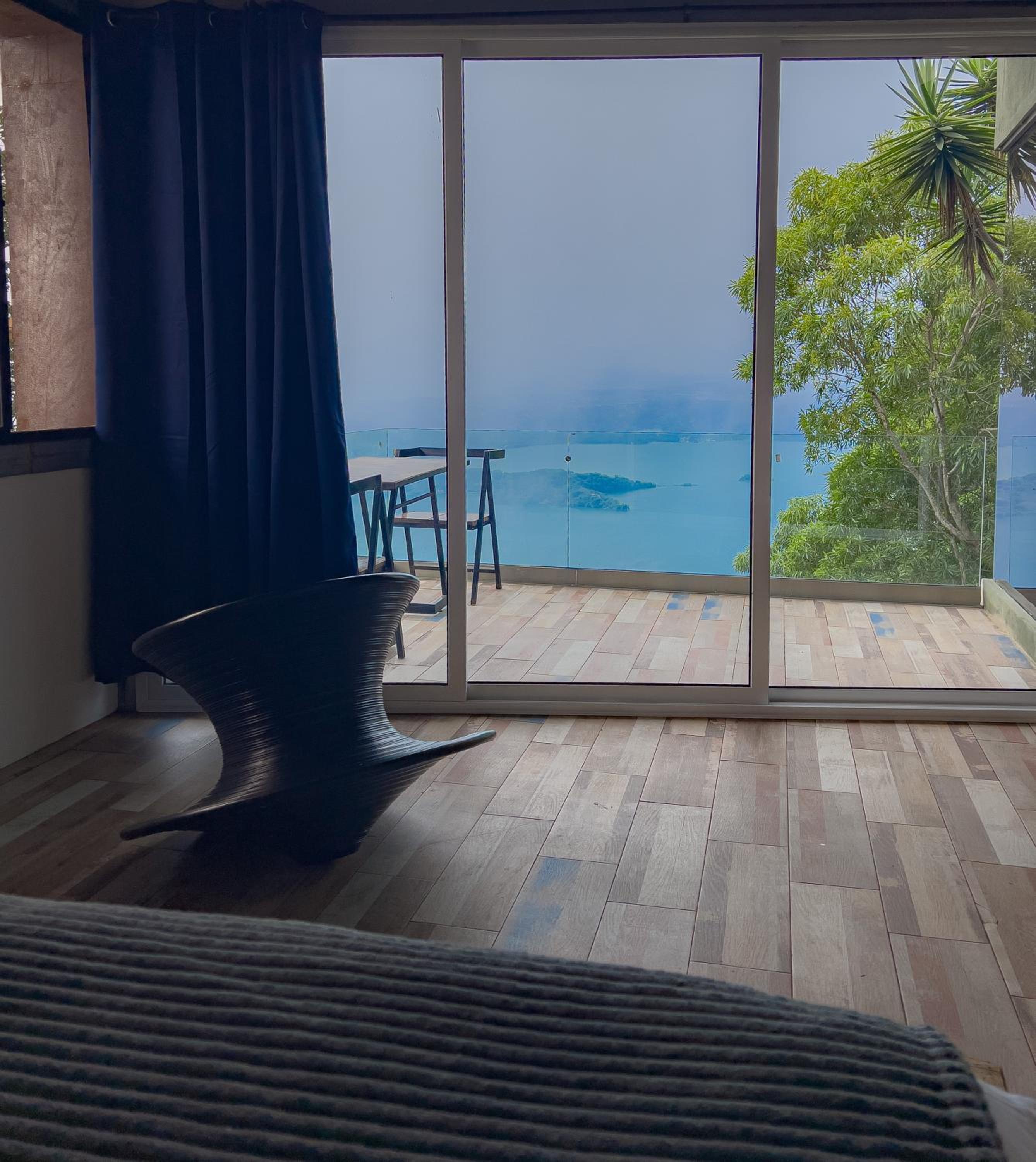 Deluxe Family Suite photo 3