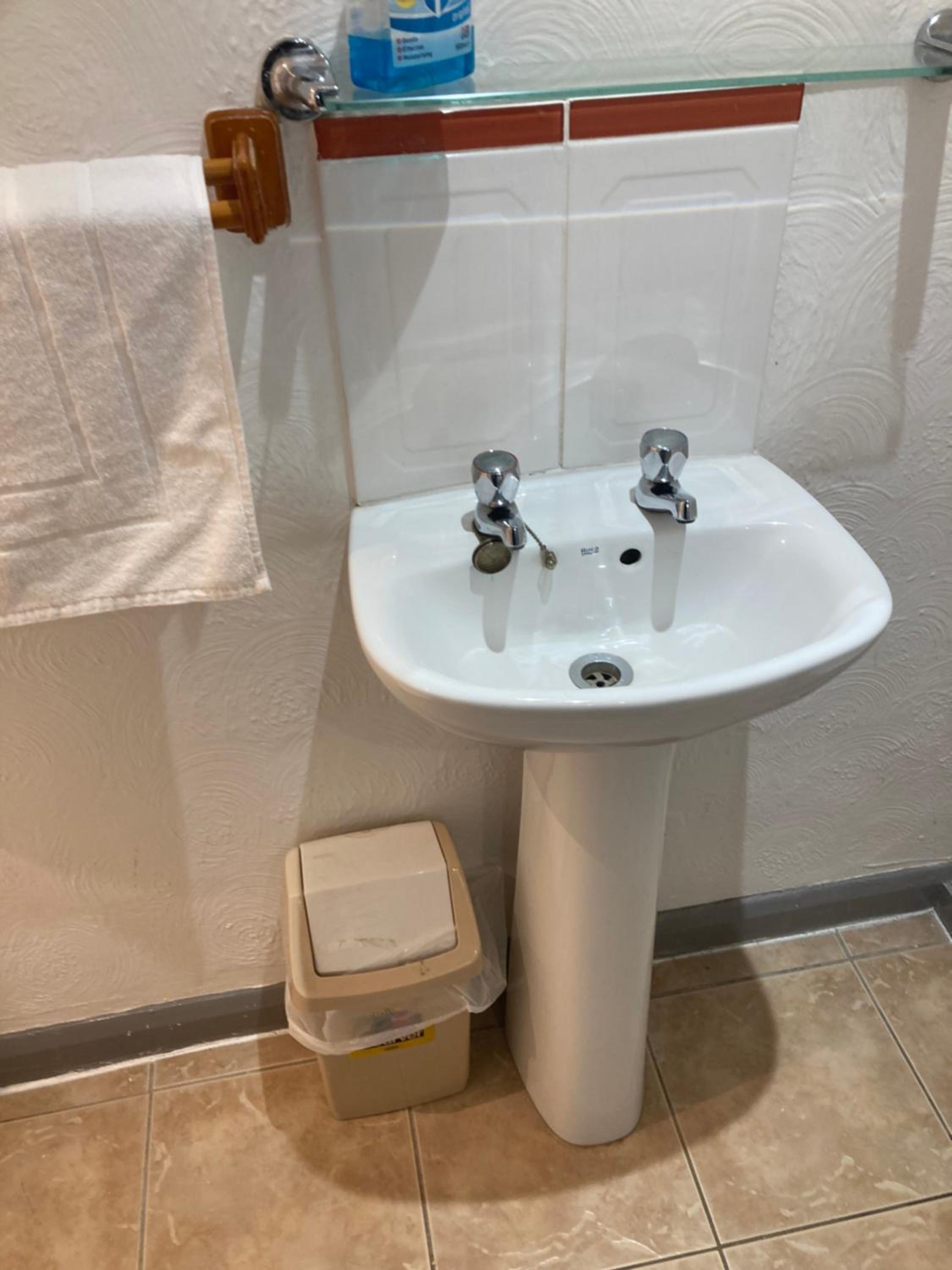 Family Room with Shower - Photo 5