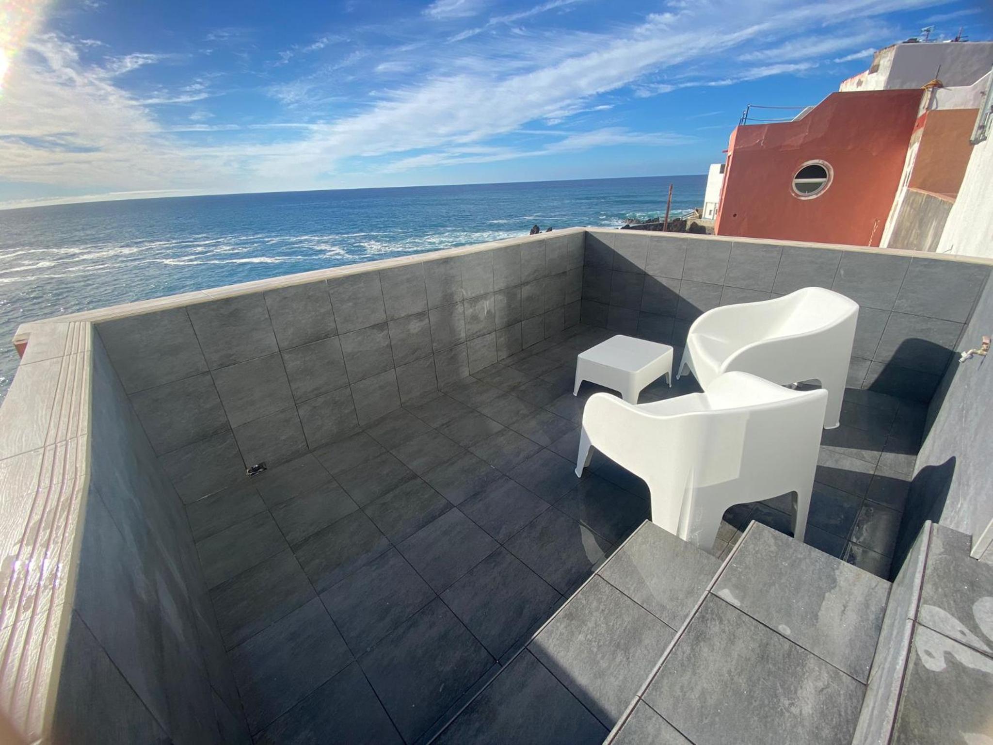 Apartment with Sea View photo 2
