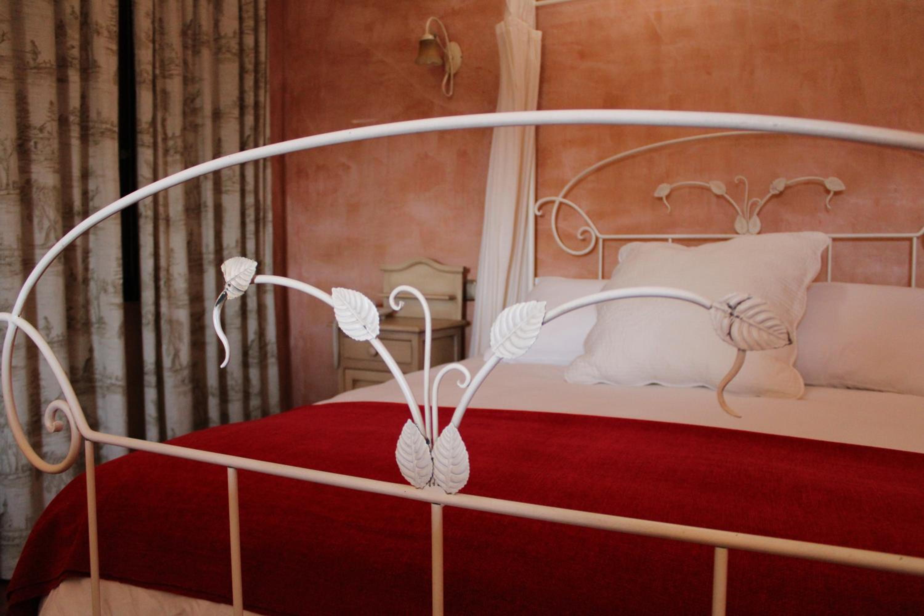 Suite - Photo 8