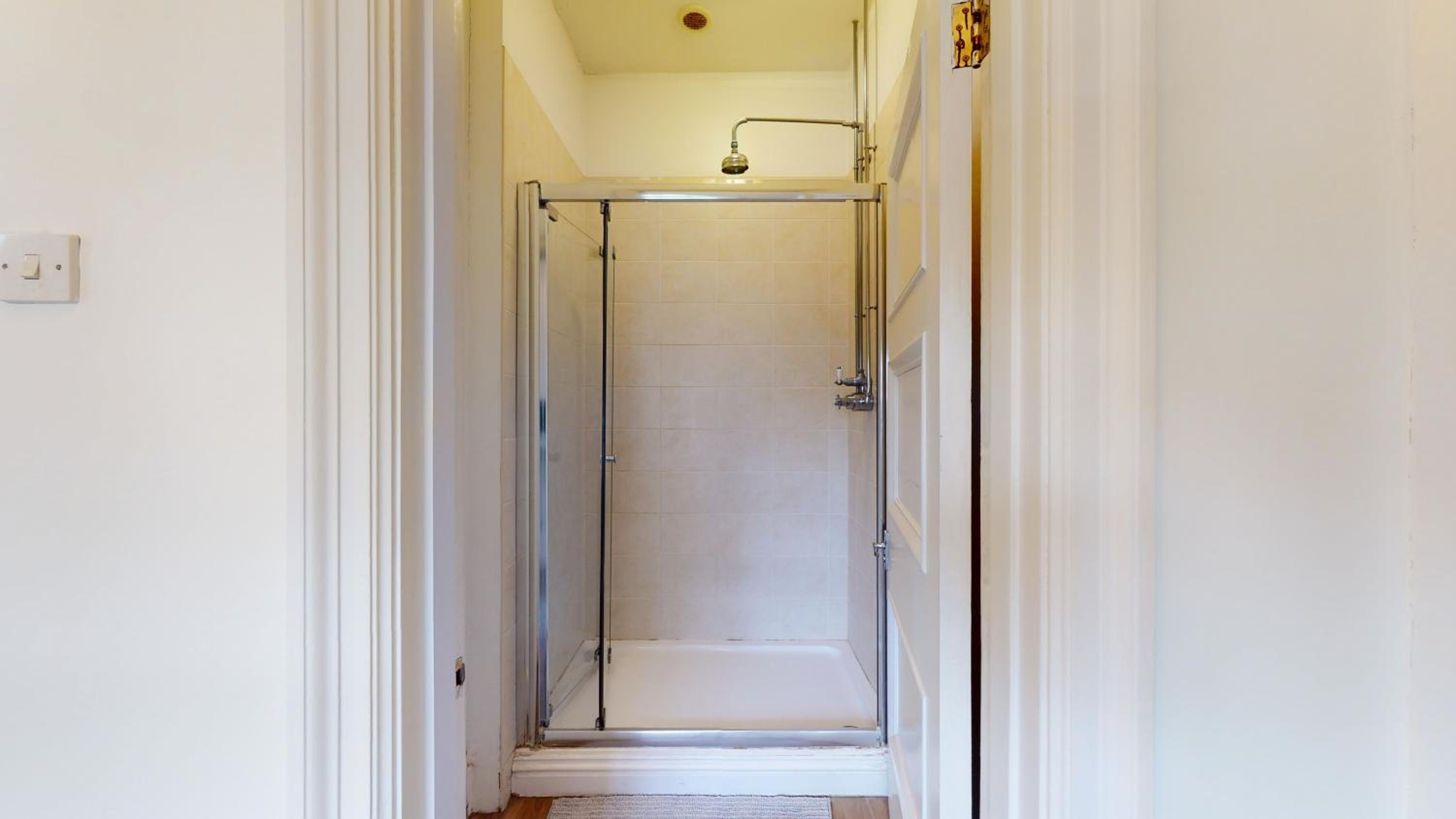 Double Room with Private External Bathroom photo 3