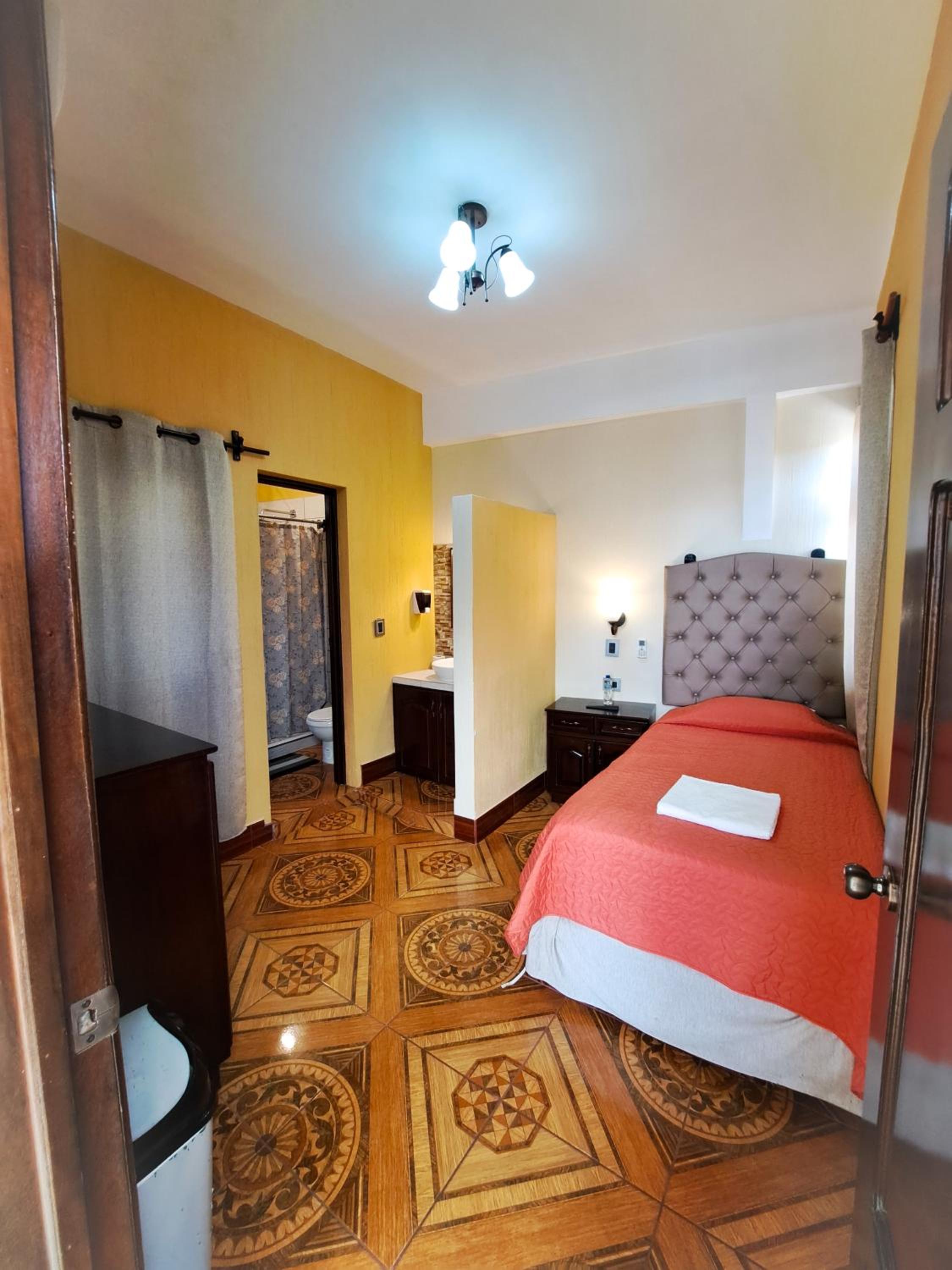 Single Room photo 1