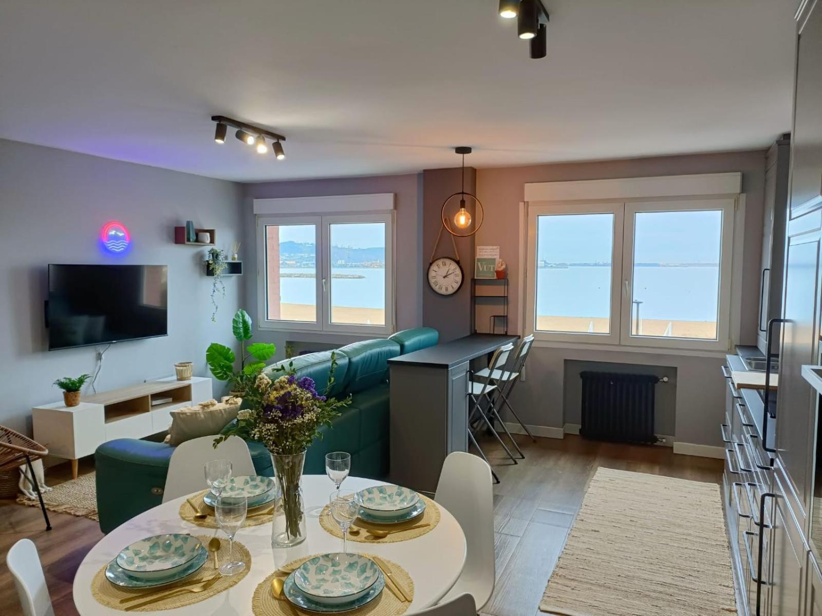 Apartamento con vista al mar