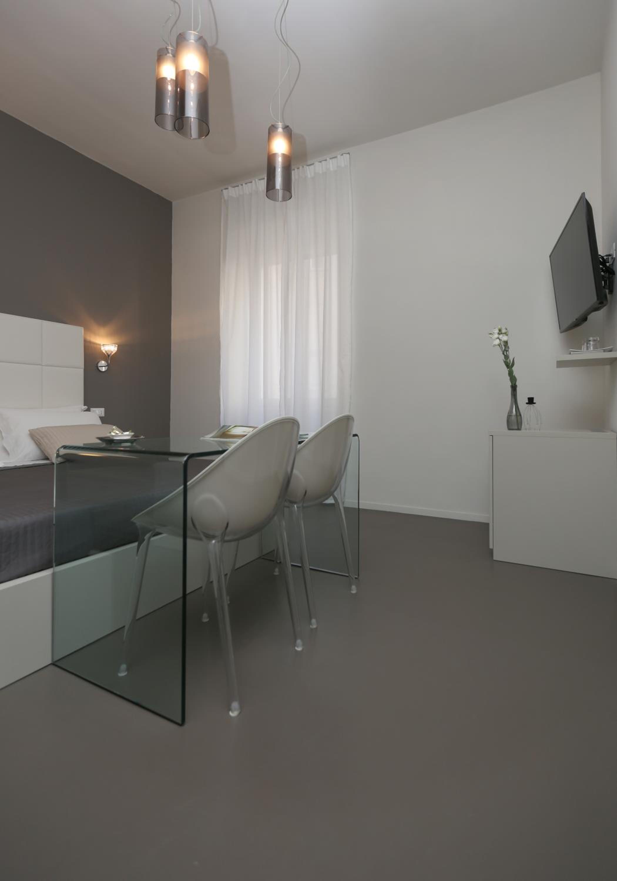 Deluxe Double Room photo 3