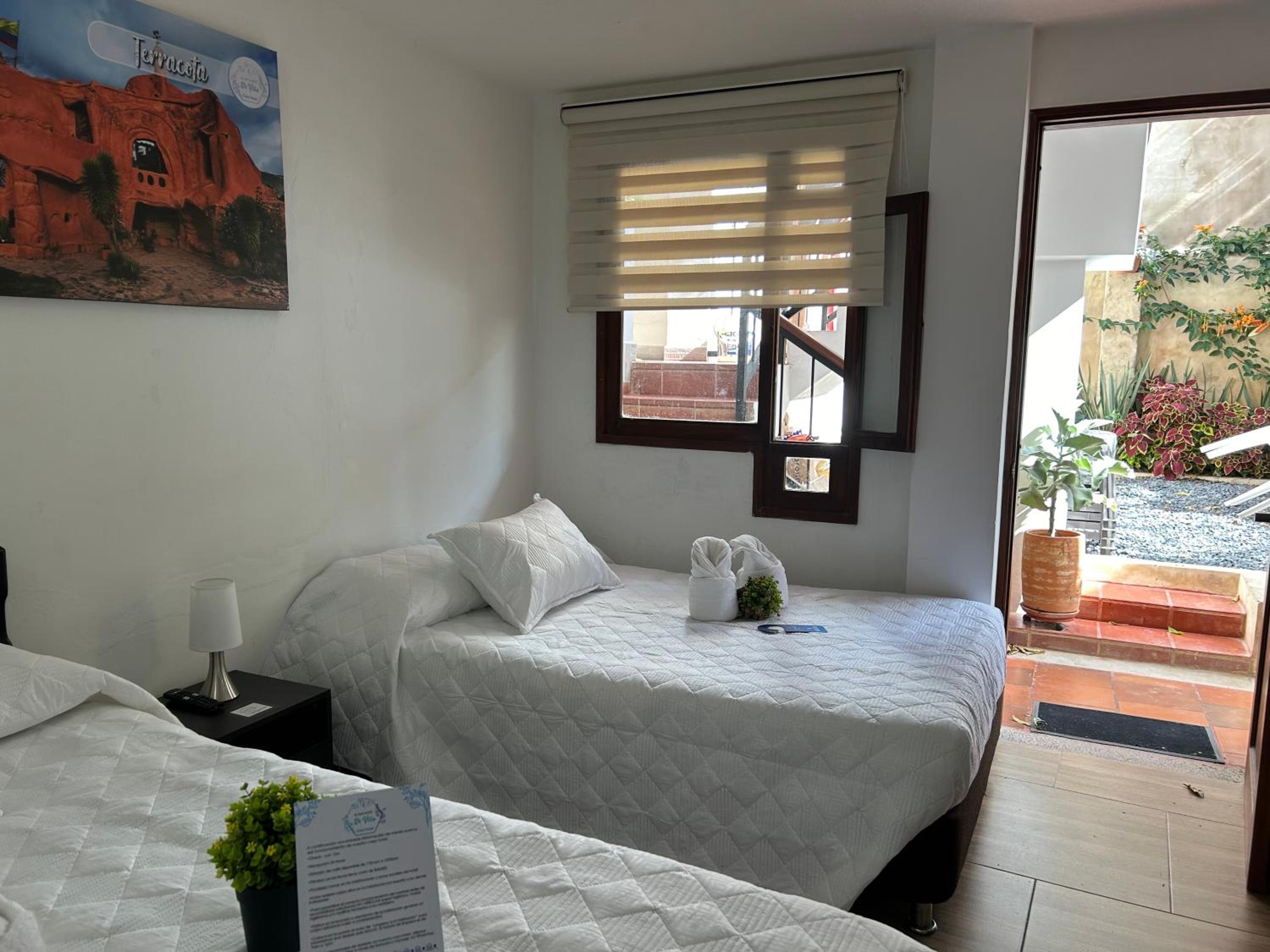 Standard Twin Room with Garden View