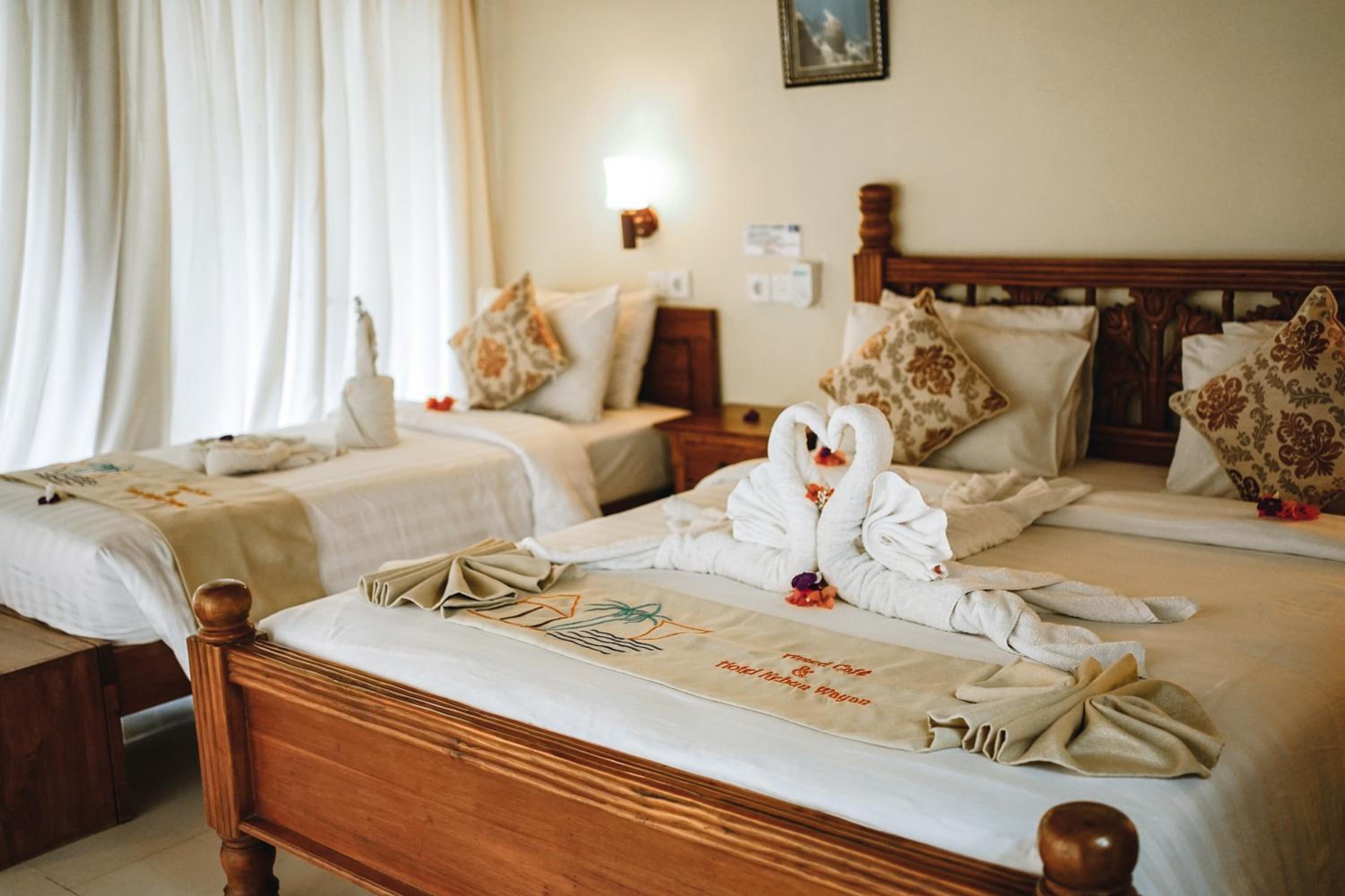 Triple Room with Pool View photo 1