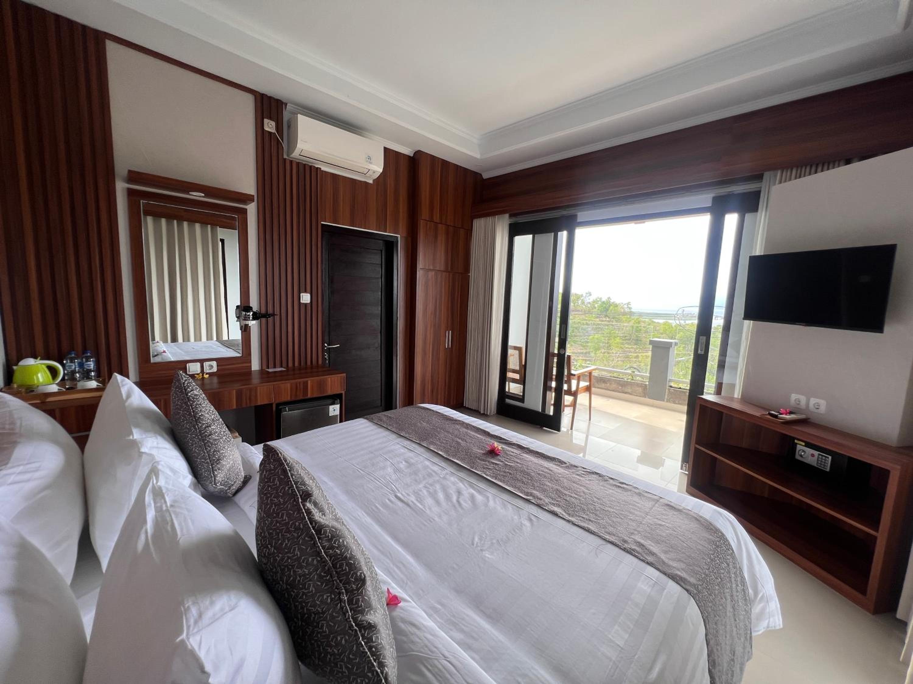 Junior Suite with Sea View - Free Shuttle to Banjar Nyuh Harbor (1 Way) - Photo 2