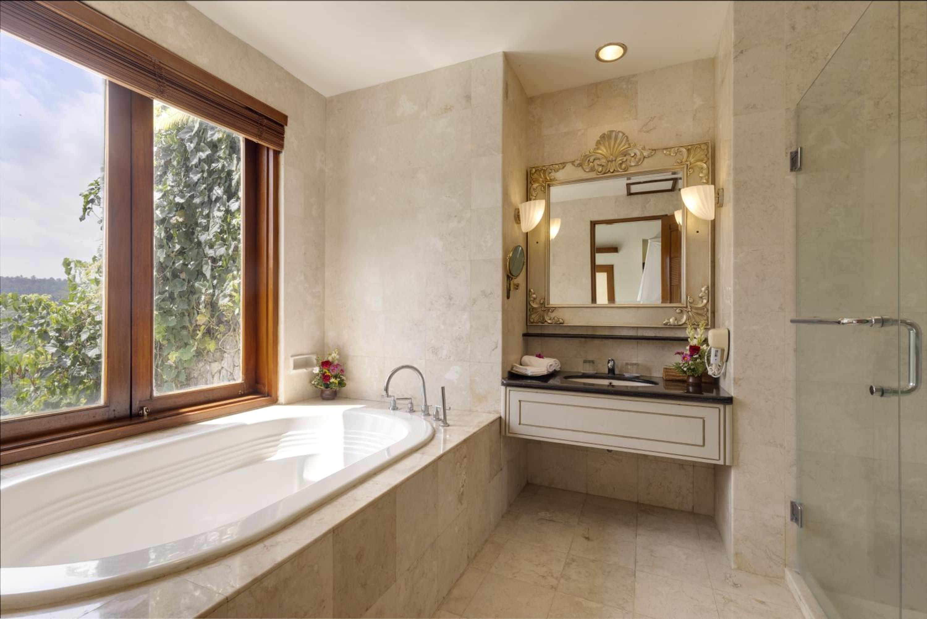 One-Bedroom Villa with Private Pool - Photo 3