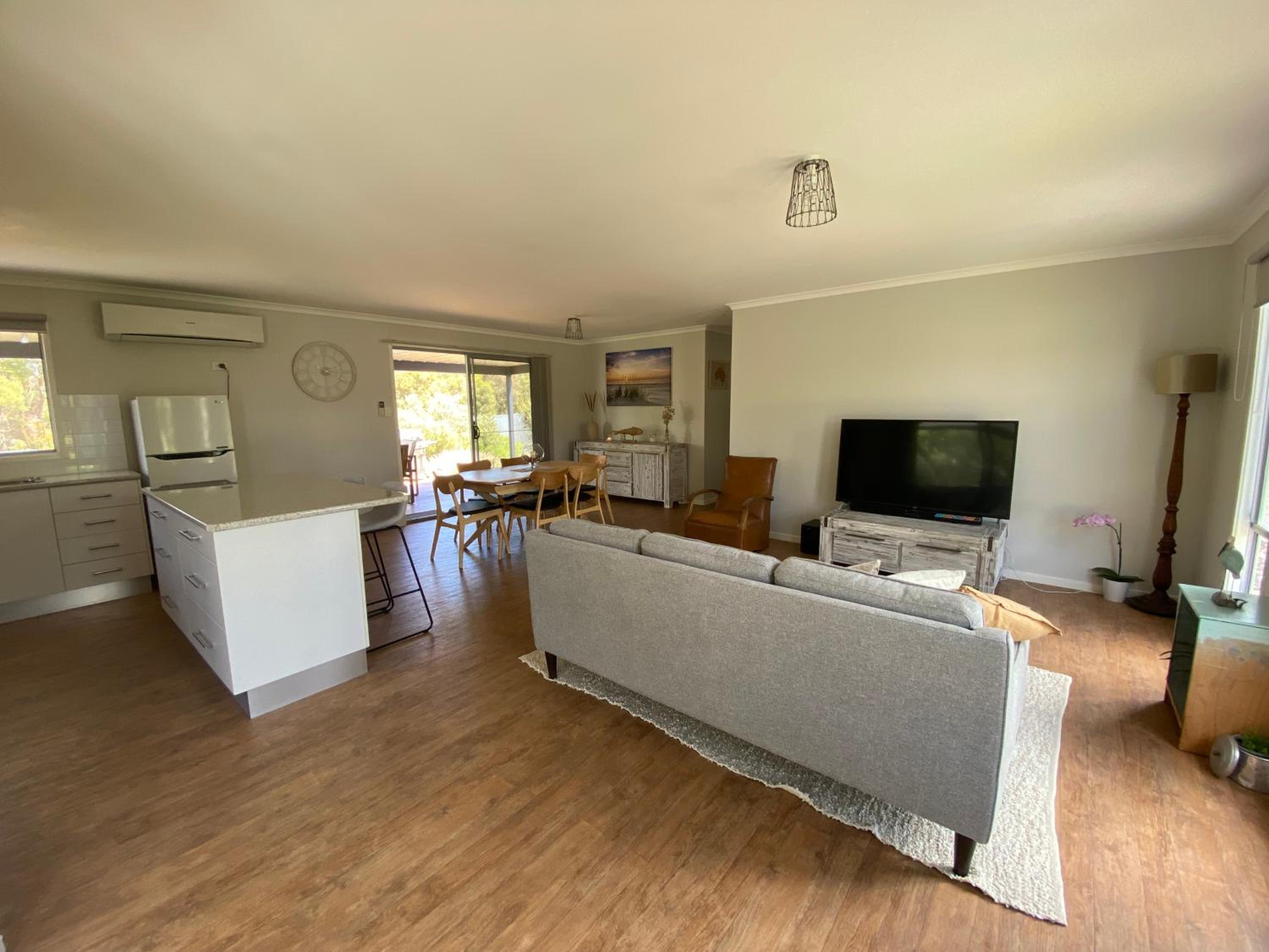 Three-Bedroom House photo 1