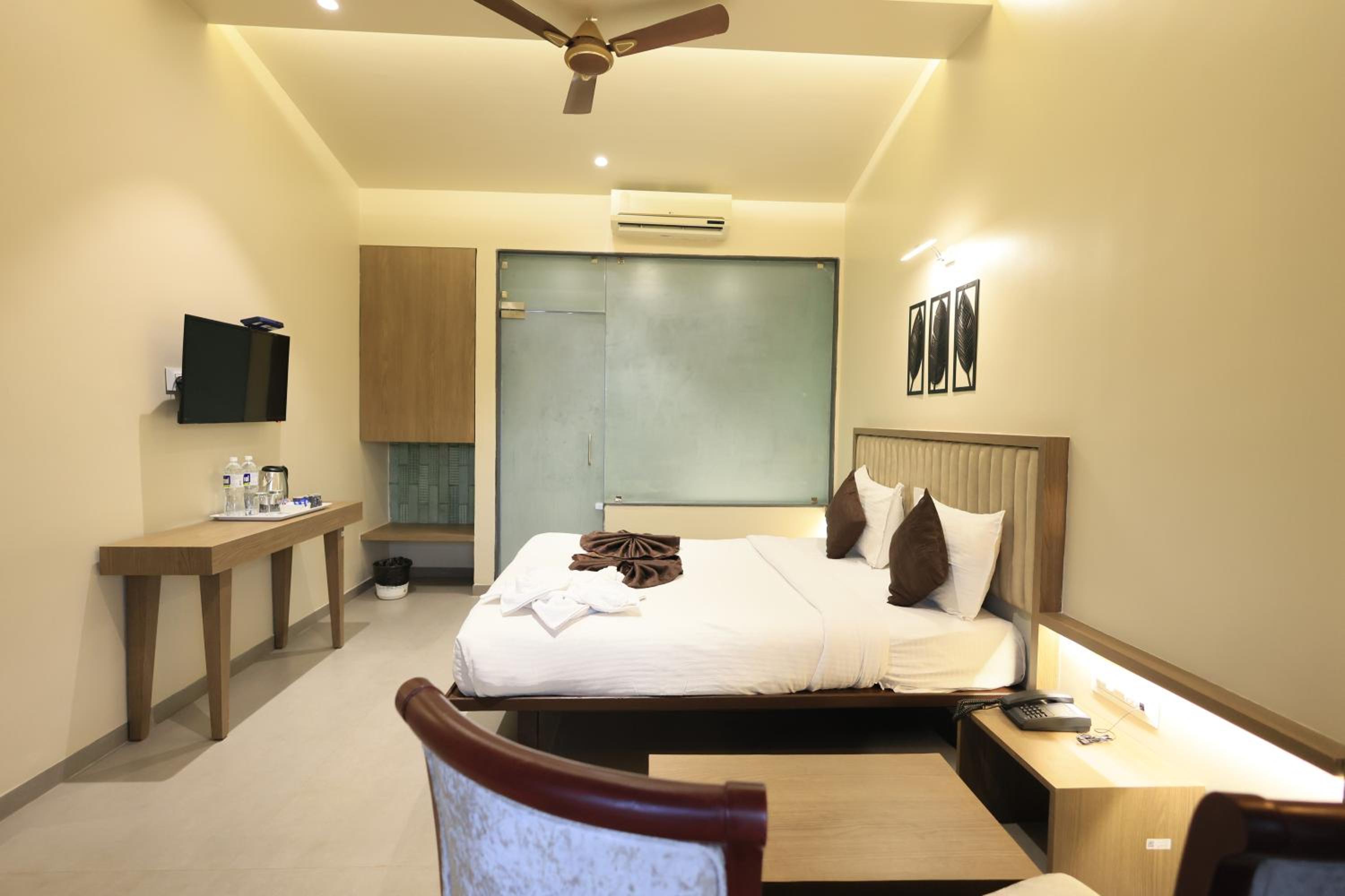 Royal Double Room