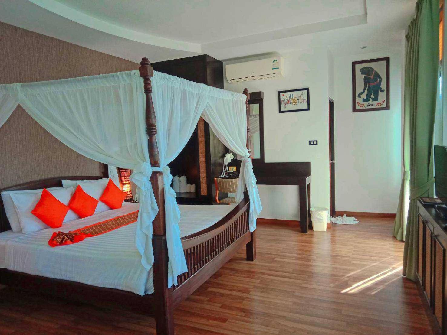 Deluxe Double Room with Balcony