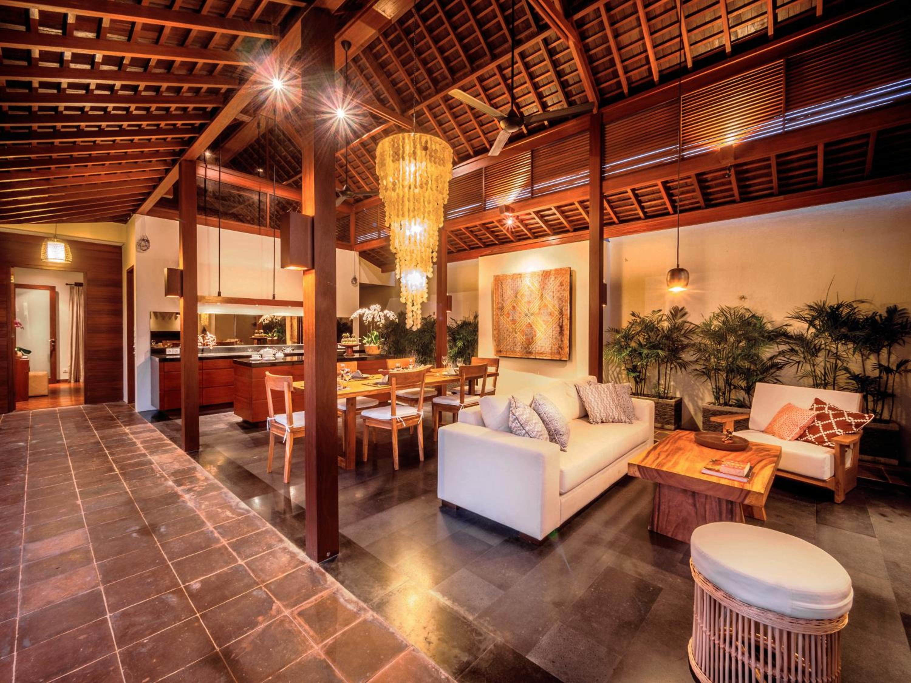 Three-Bedroom Private Pool Villa Alamanda - Photo 9