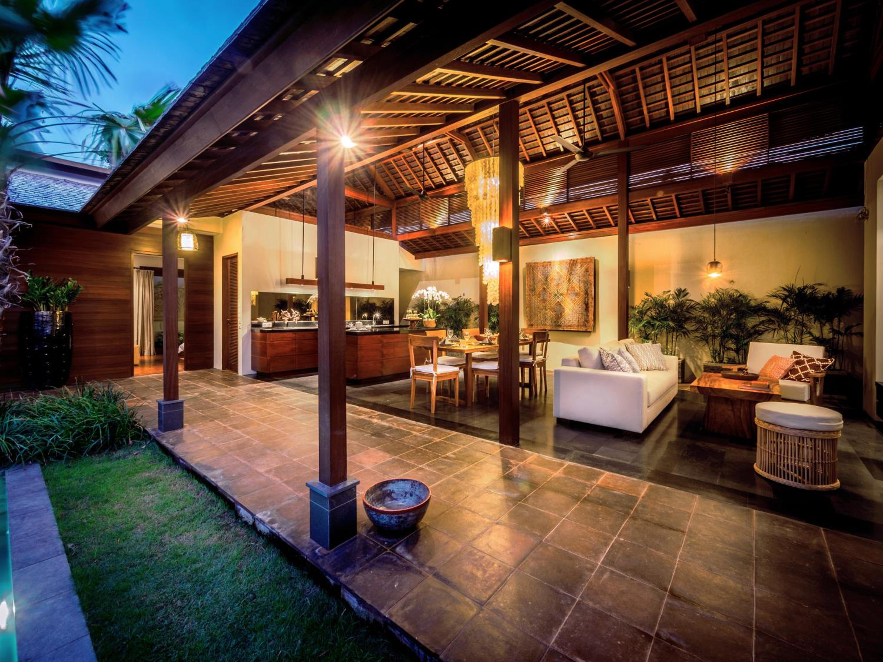 Three-Bedroom Private Pool Villa Alamanda - Photo 10
