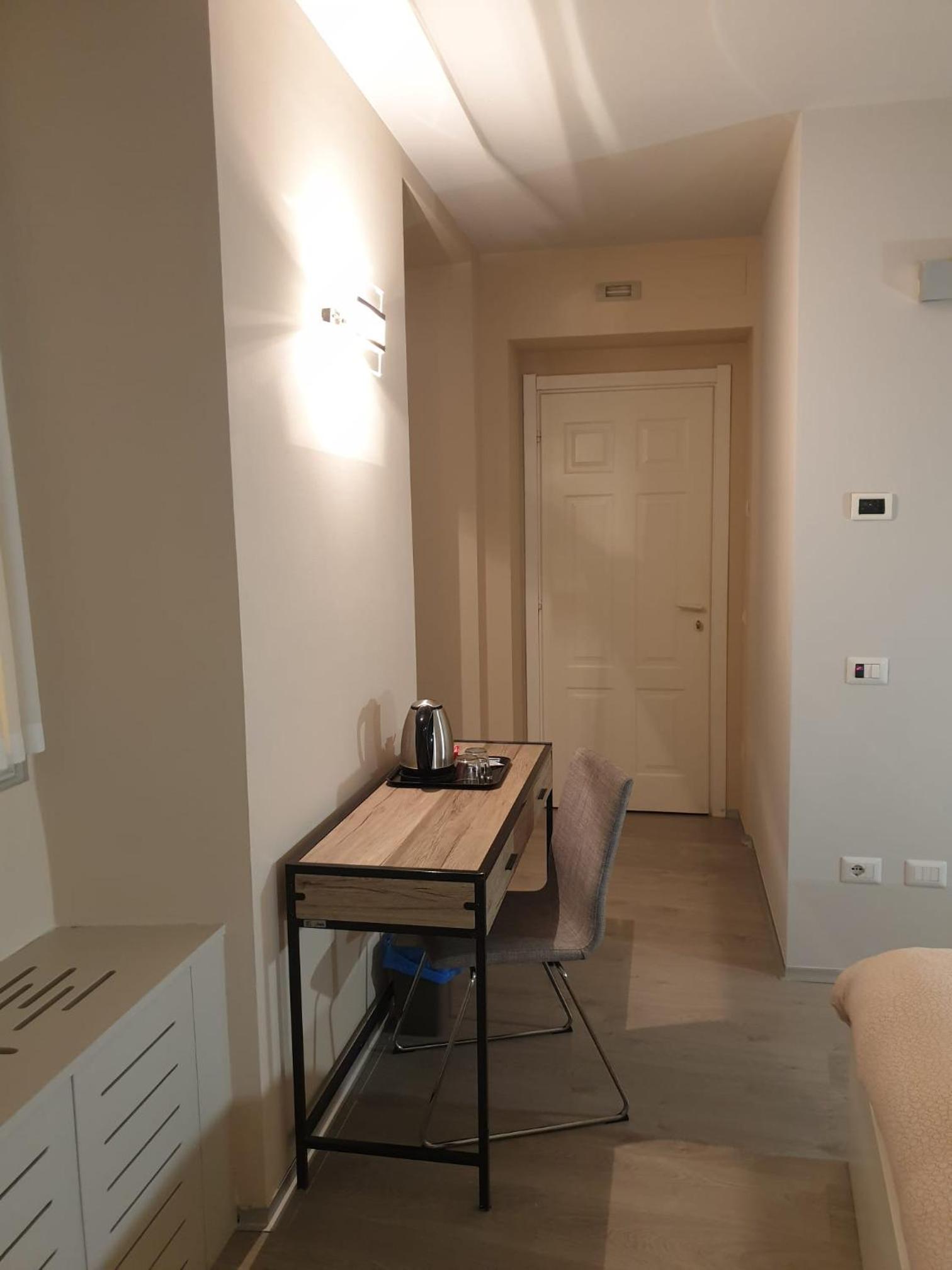 Superior Double Room - Photo 8