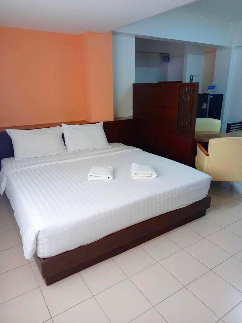 Quadruple Room with Balcony photo 3