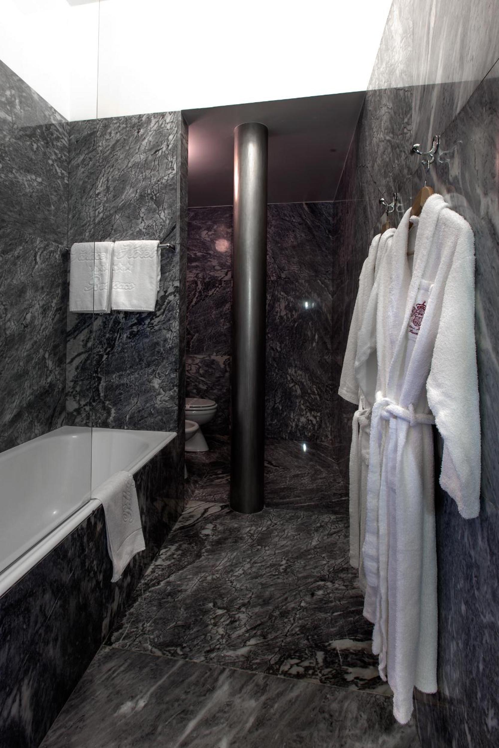 Junior Suite - Photo 2