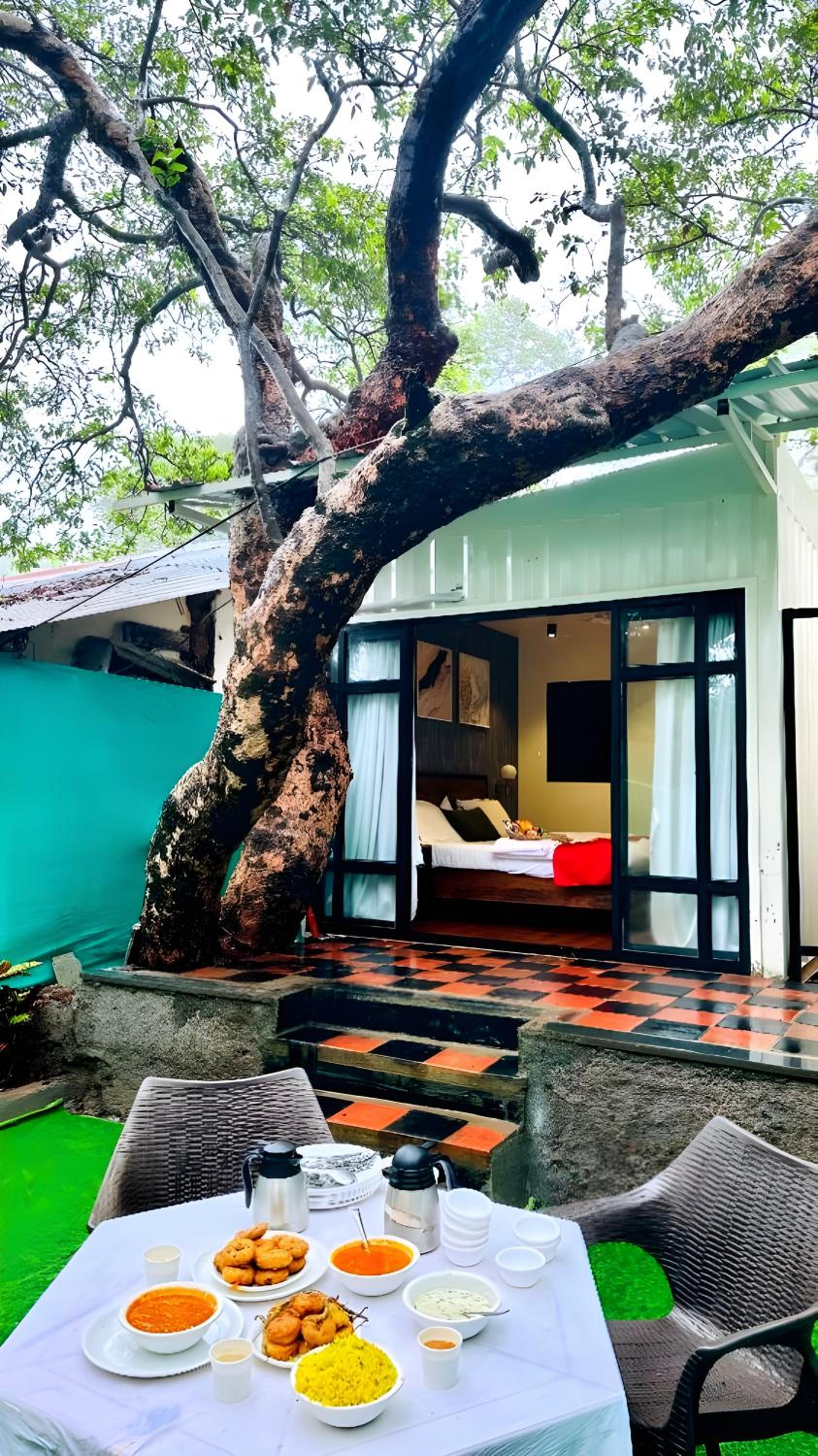 King Room with Garden View photo 2