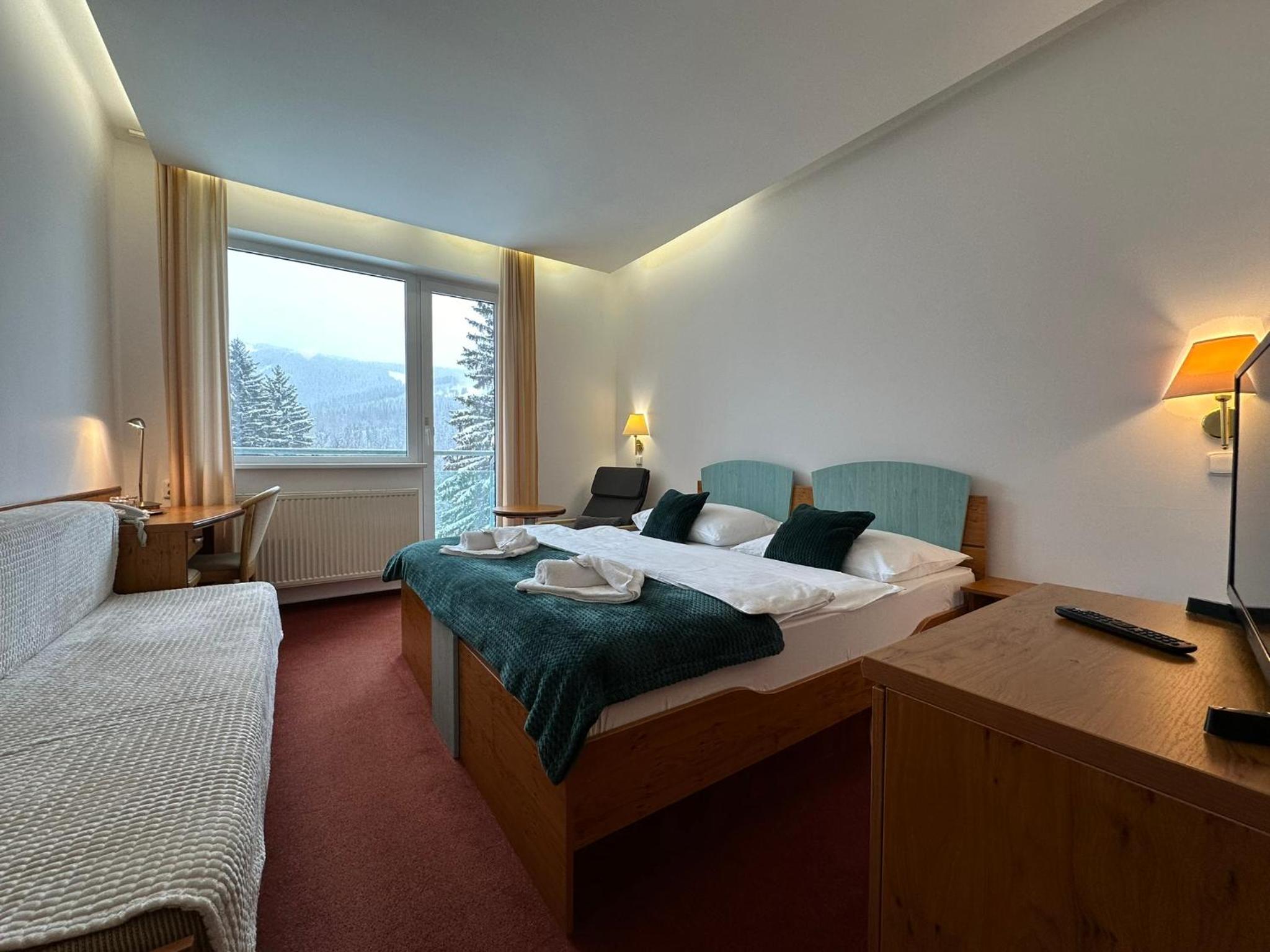Double Room with Balcony photo 3
