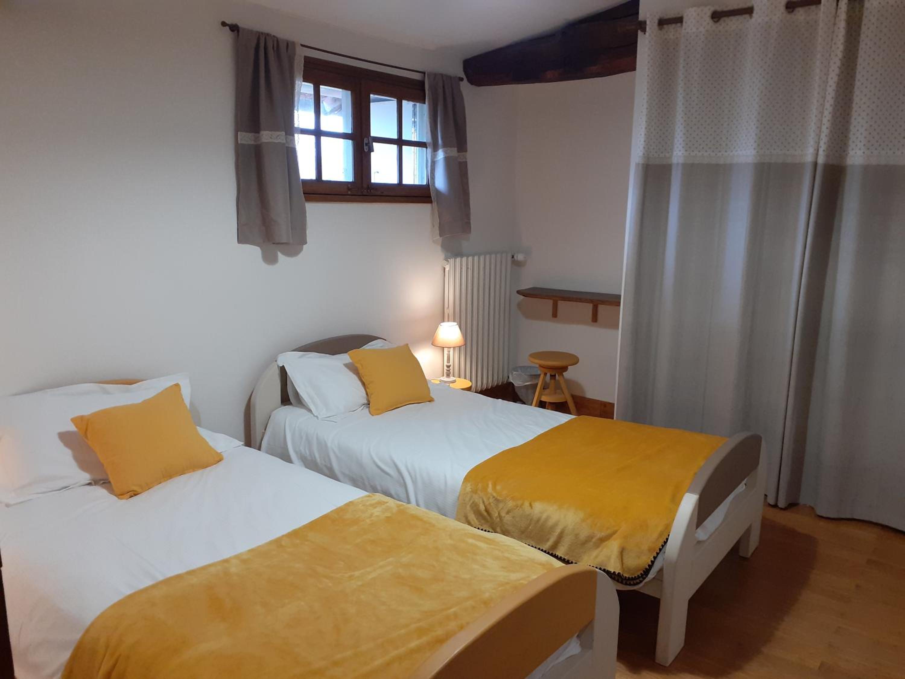 Quadruple Room with Private External Bathroom photo 2
