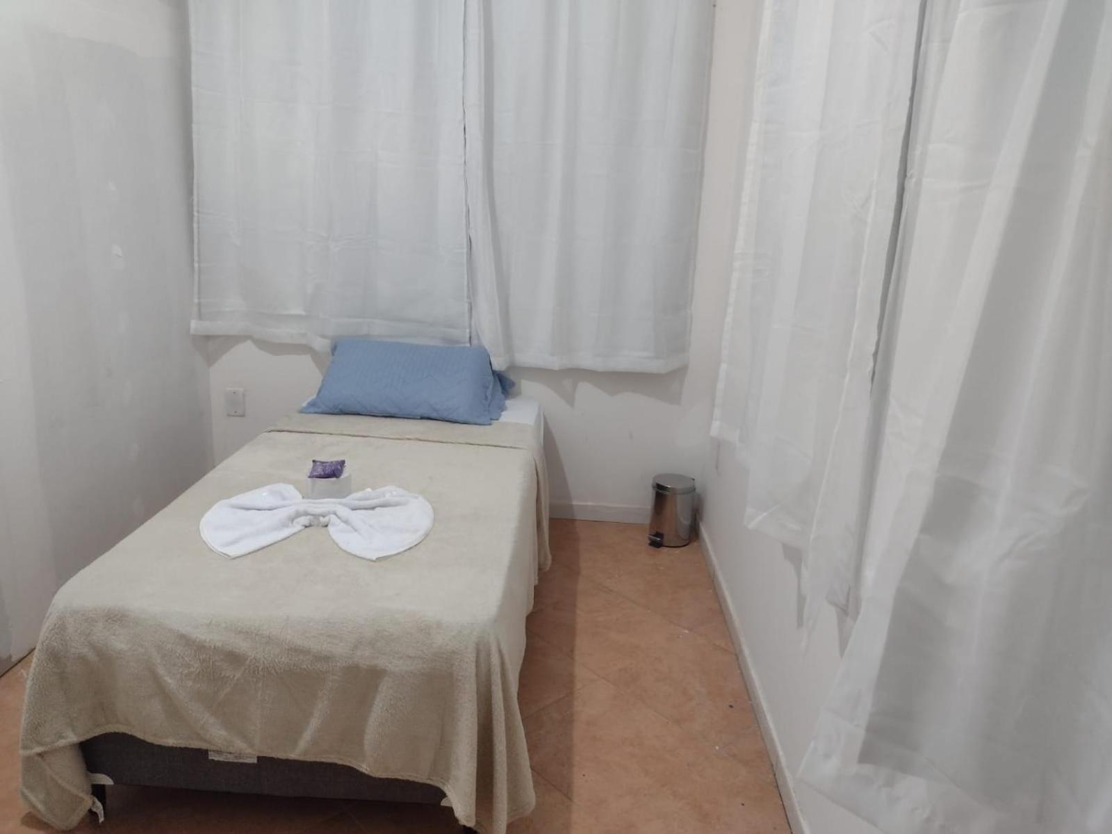 Standard Single Room with Shared Bathroom photo 1