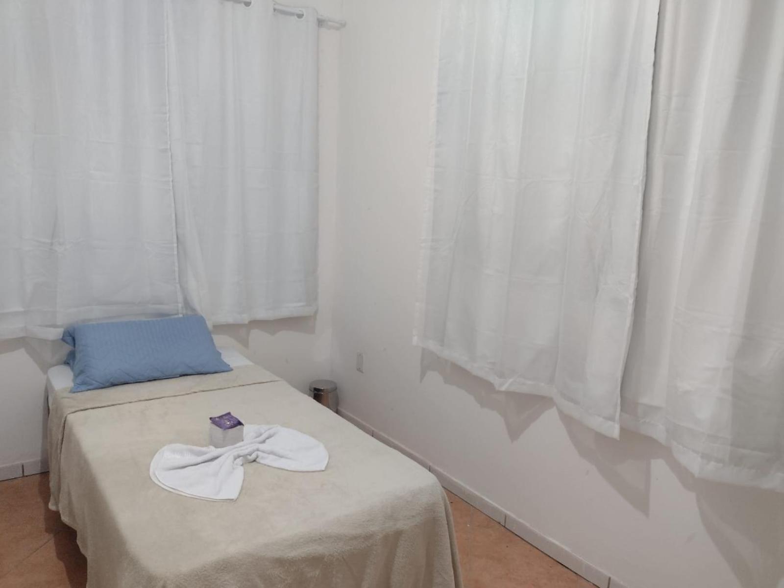Standard Single Room with Shared Bathroom photo 3