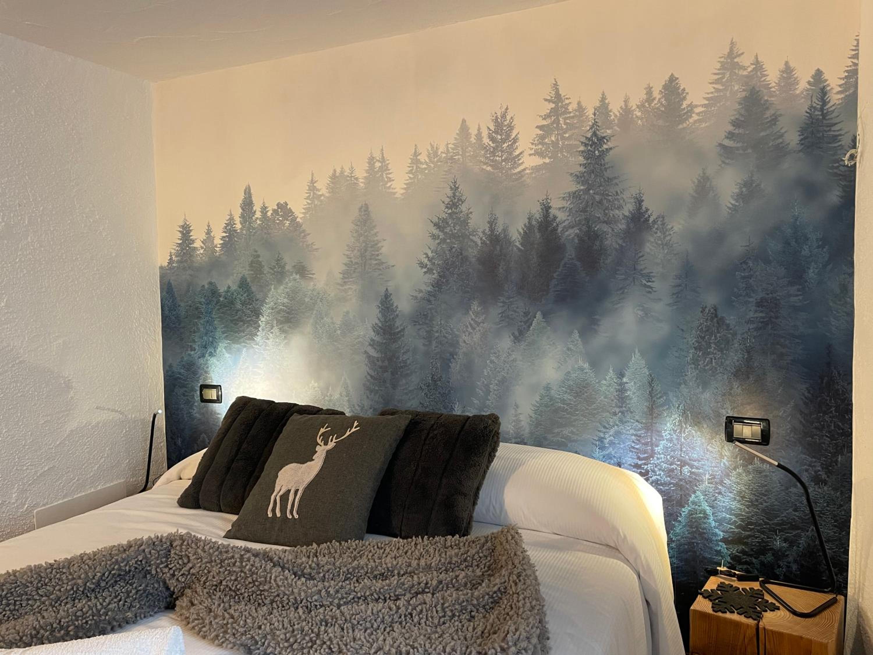 Double Room with Private Bathroom - Photo 28