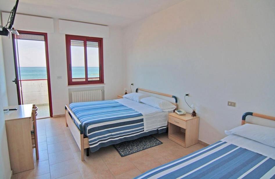 Triple Room photo 2