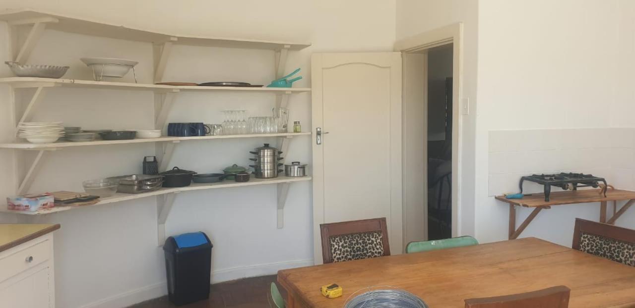 Three-Bedroom House photo 3