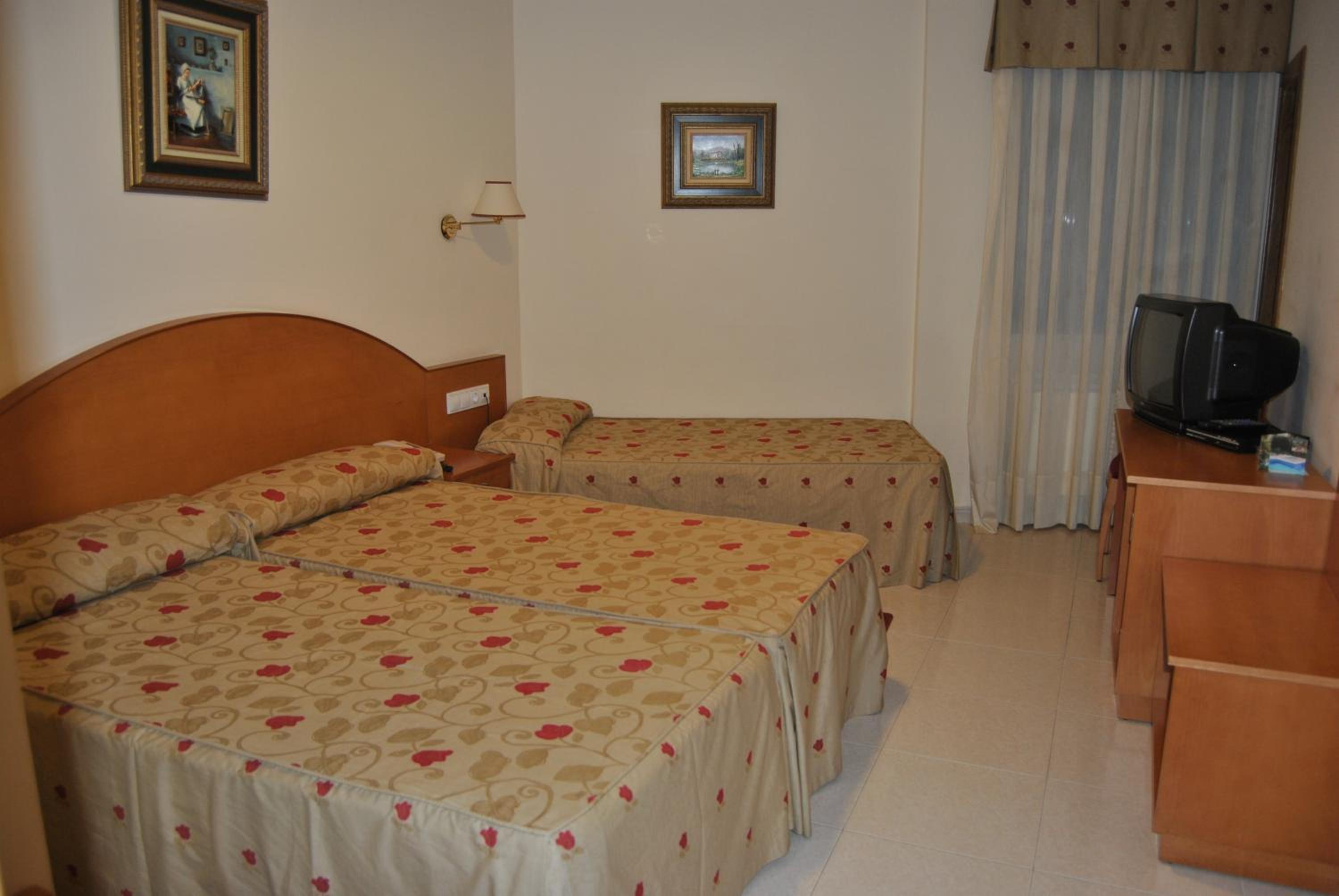 Triple Room photo 3
