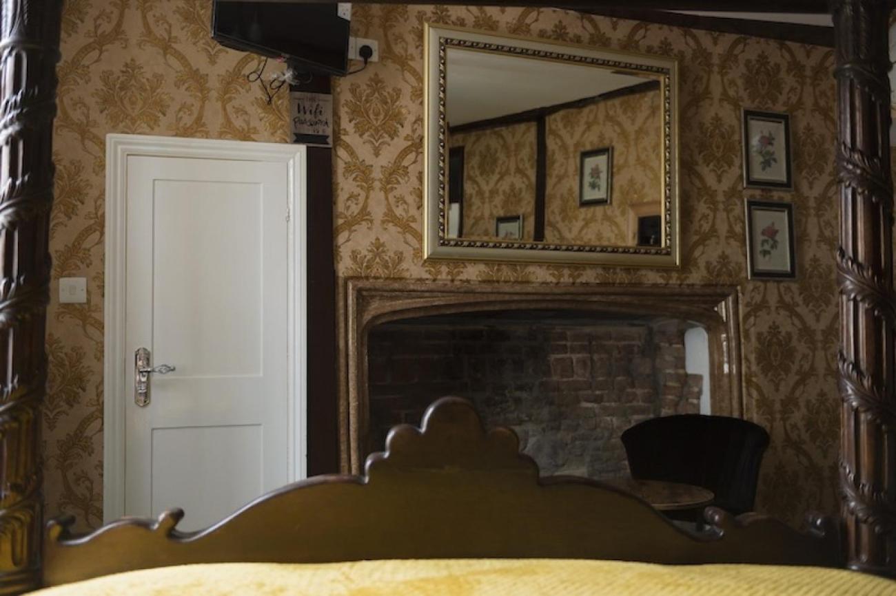 Superior King Room - Photo 2
