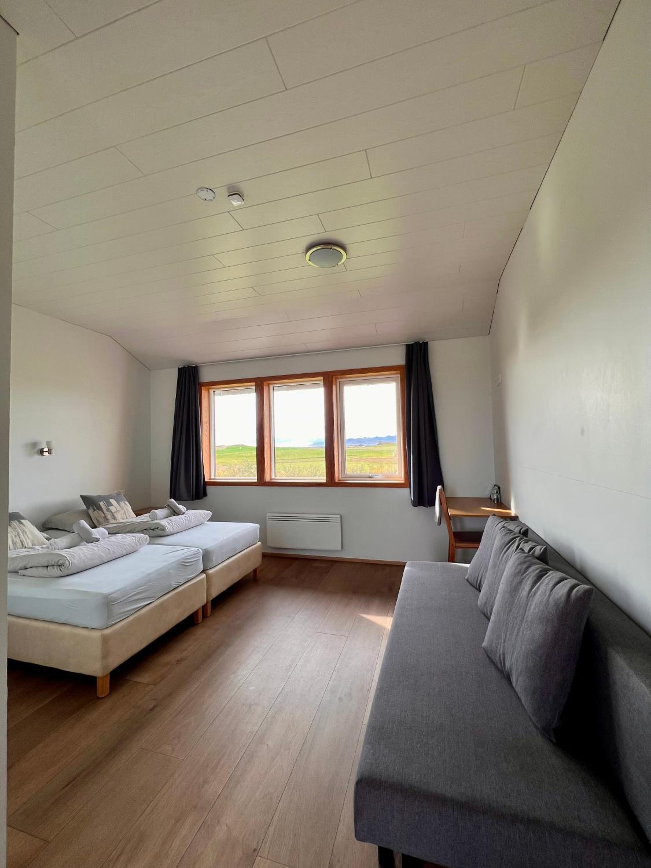 Double or Twin Room with Extra Bed photo 3