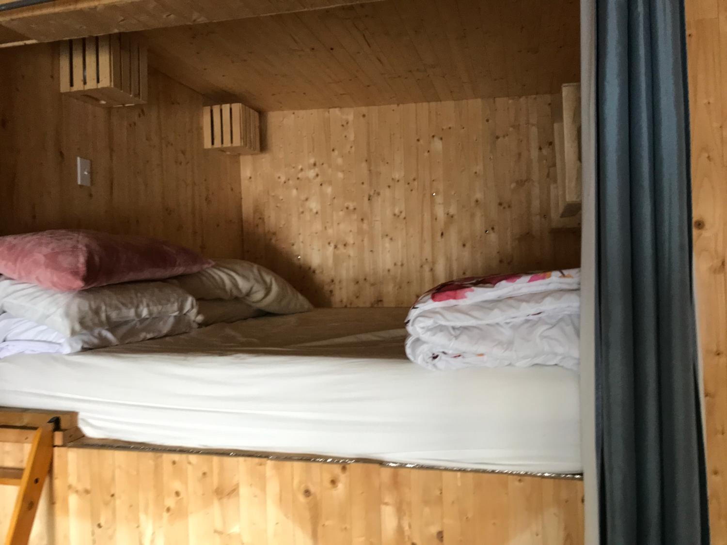 Quadruple Room with Terrace photo 2