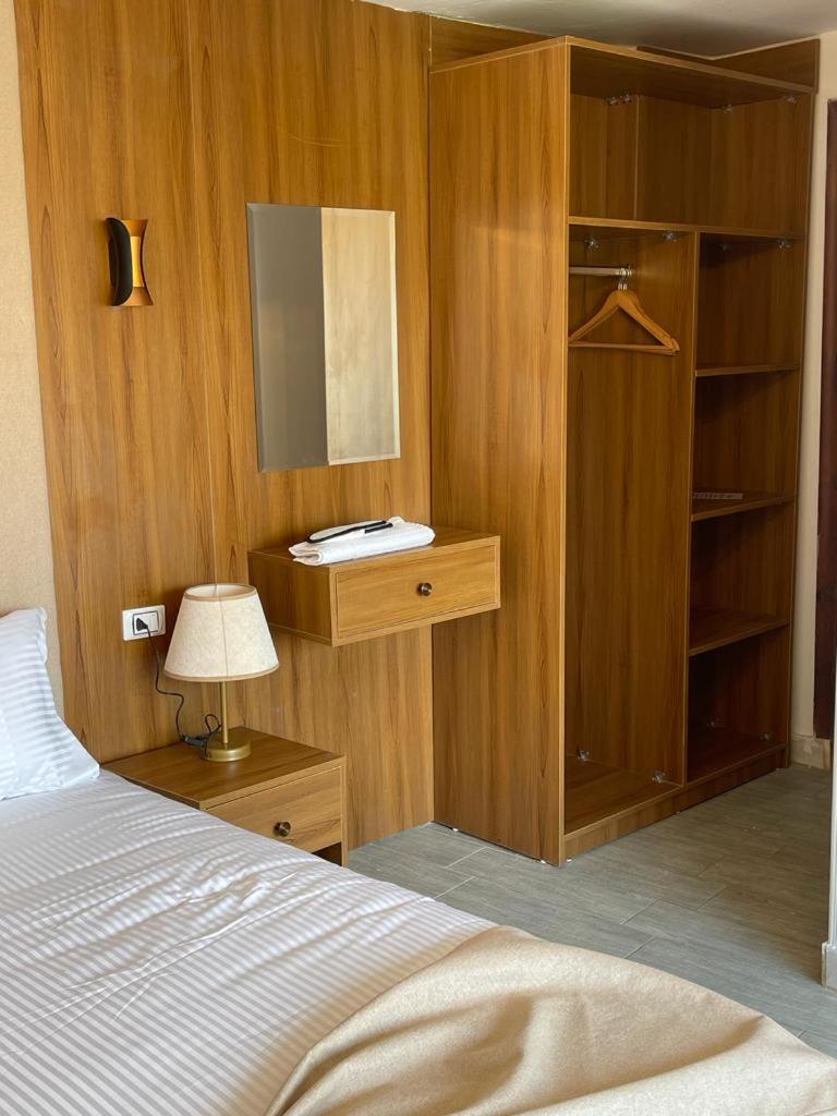 King Suite with Balcony photo 3