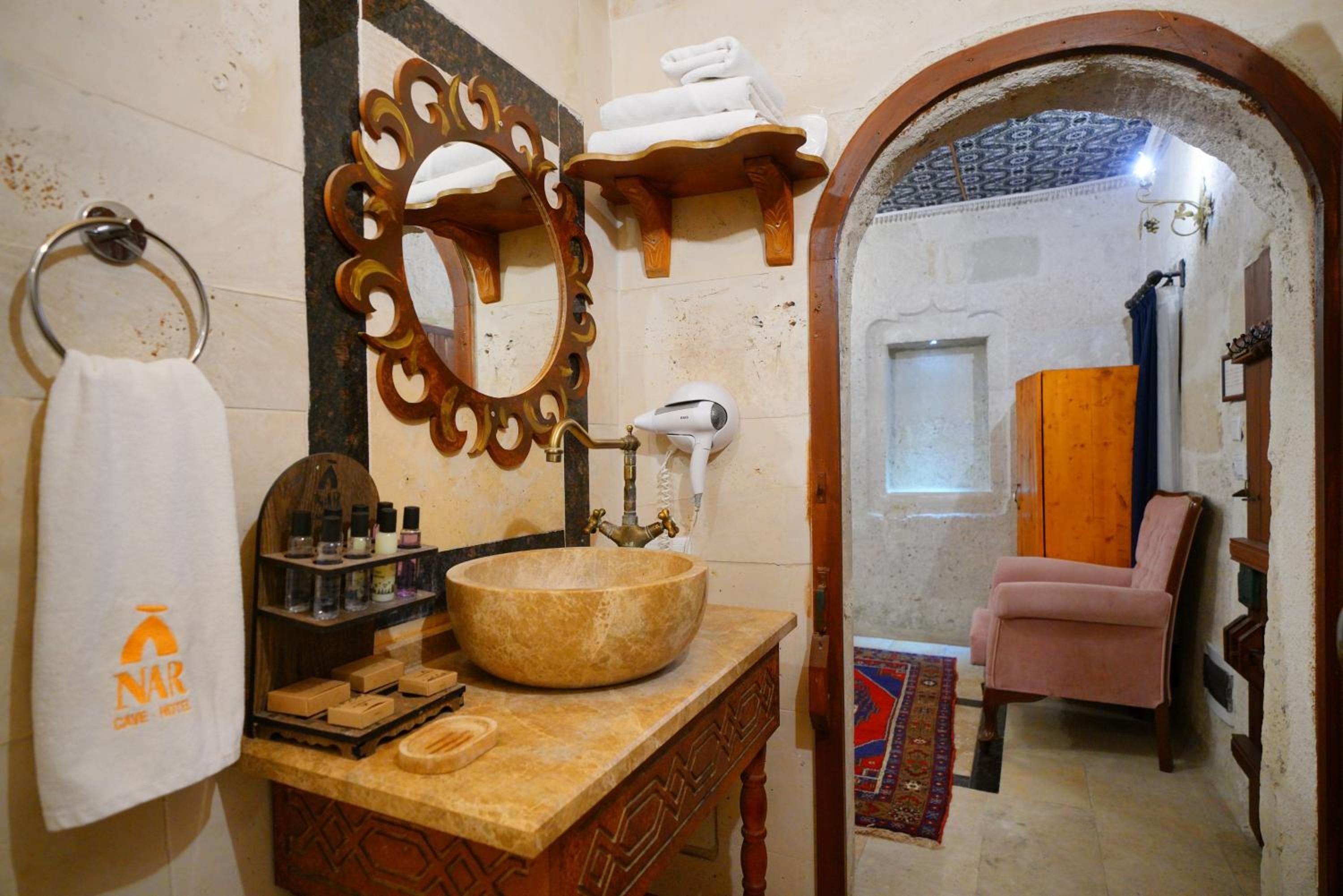 Stone Double Room with Valley View - Photo 3