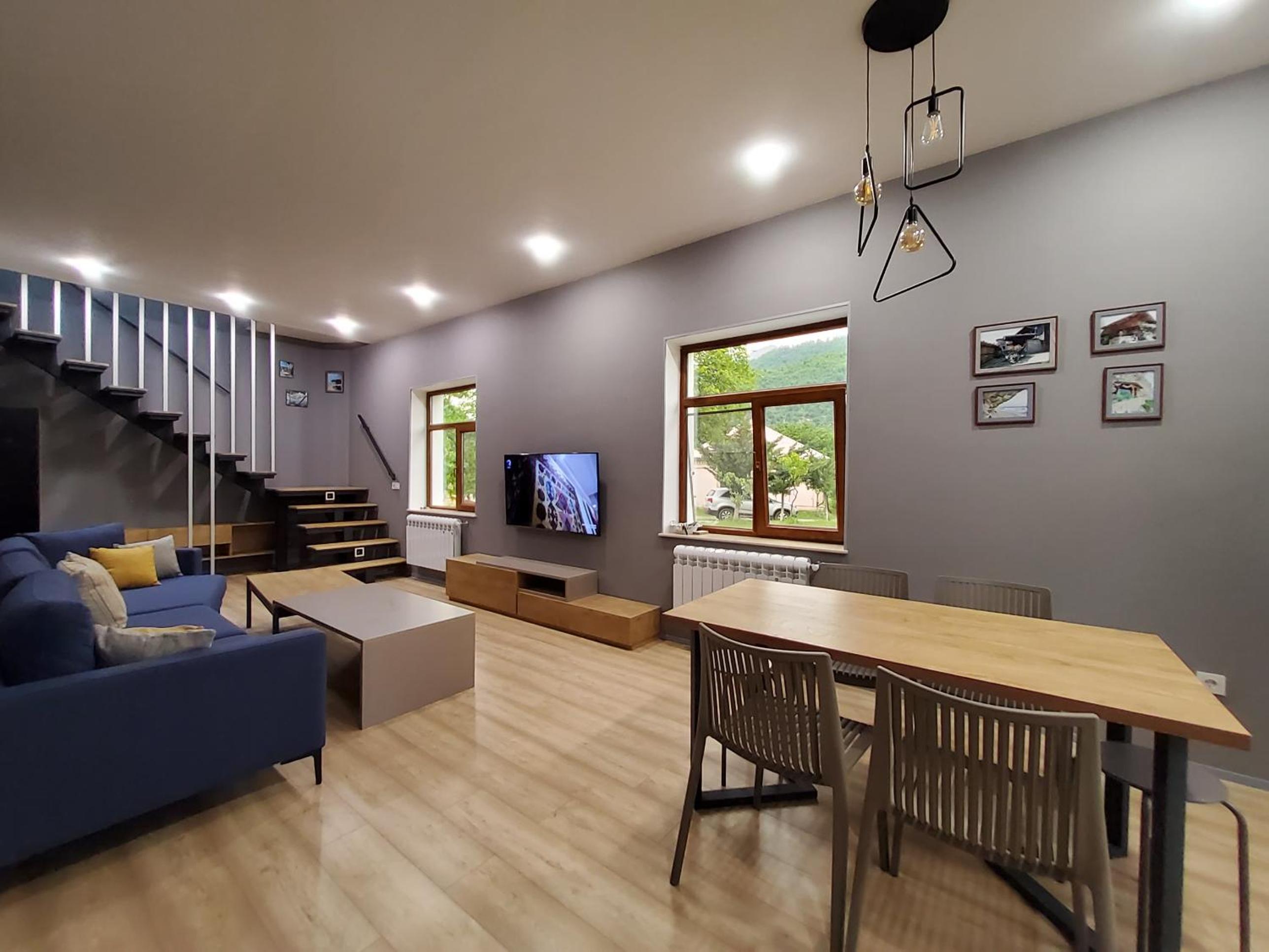 Villa photo 1
