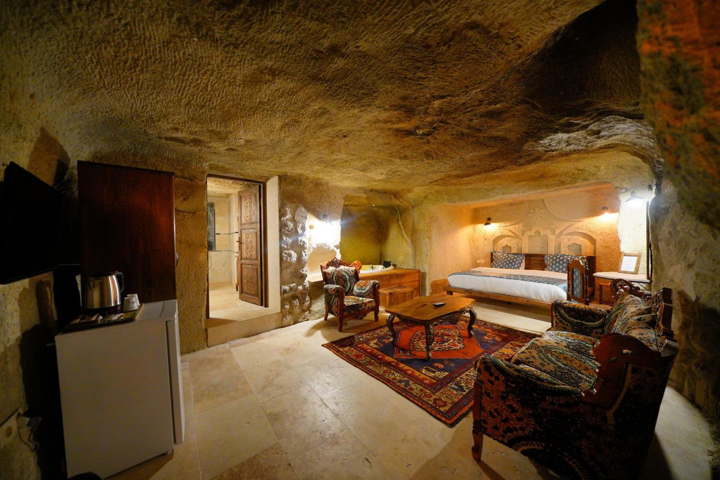 King Suite - Photo 1