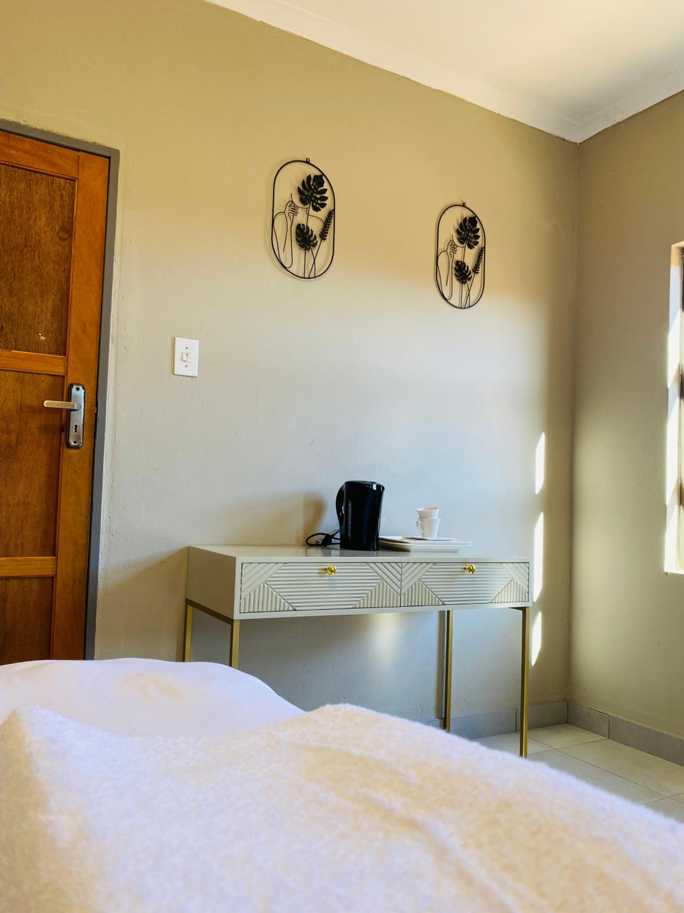 Double Room photo 3