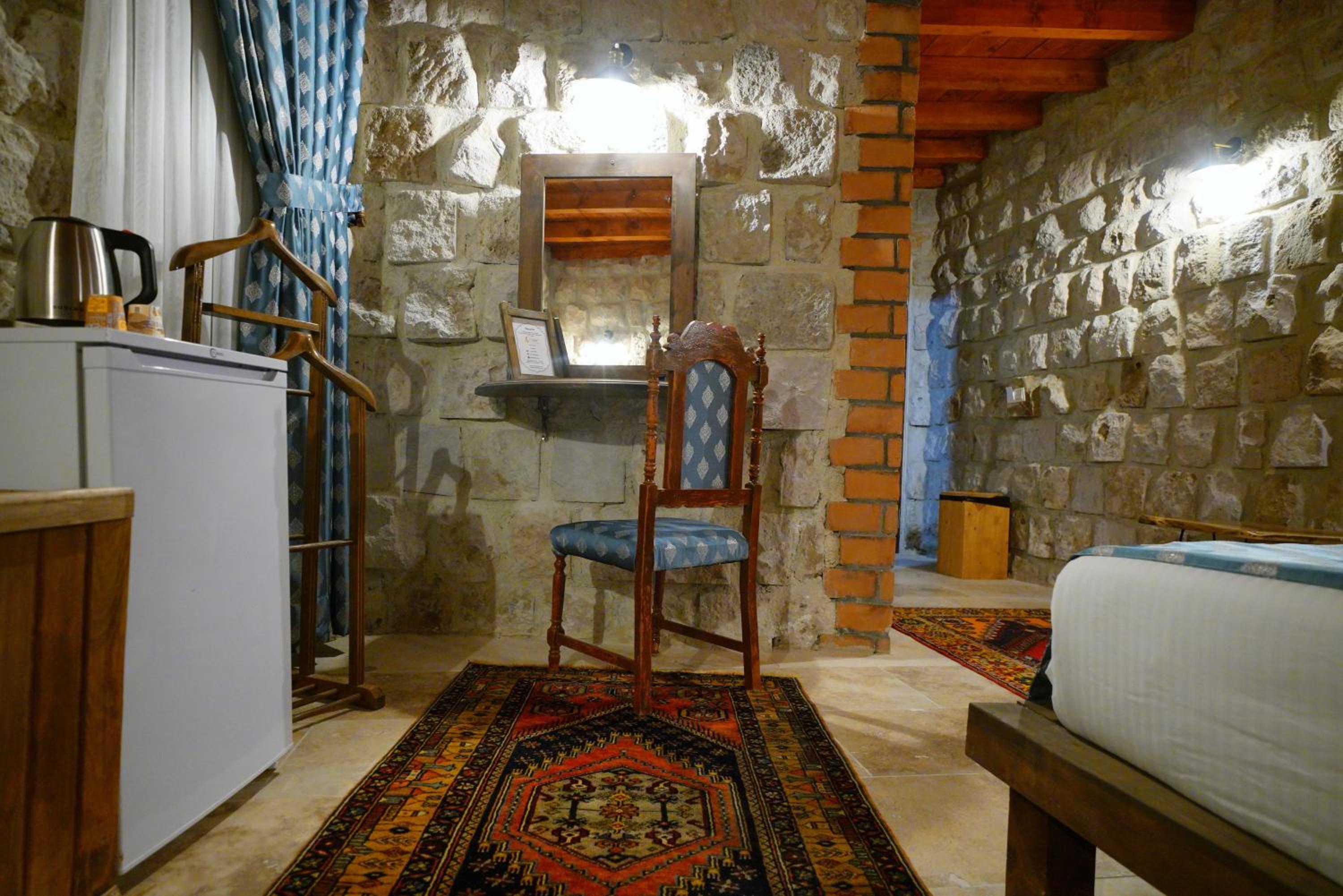 Deluxe Room - Photo 4