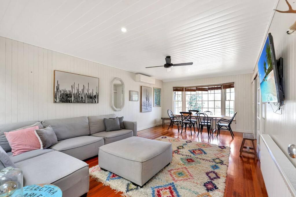 Three-Bedroom House photo 1